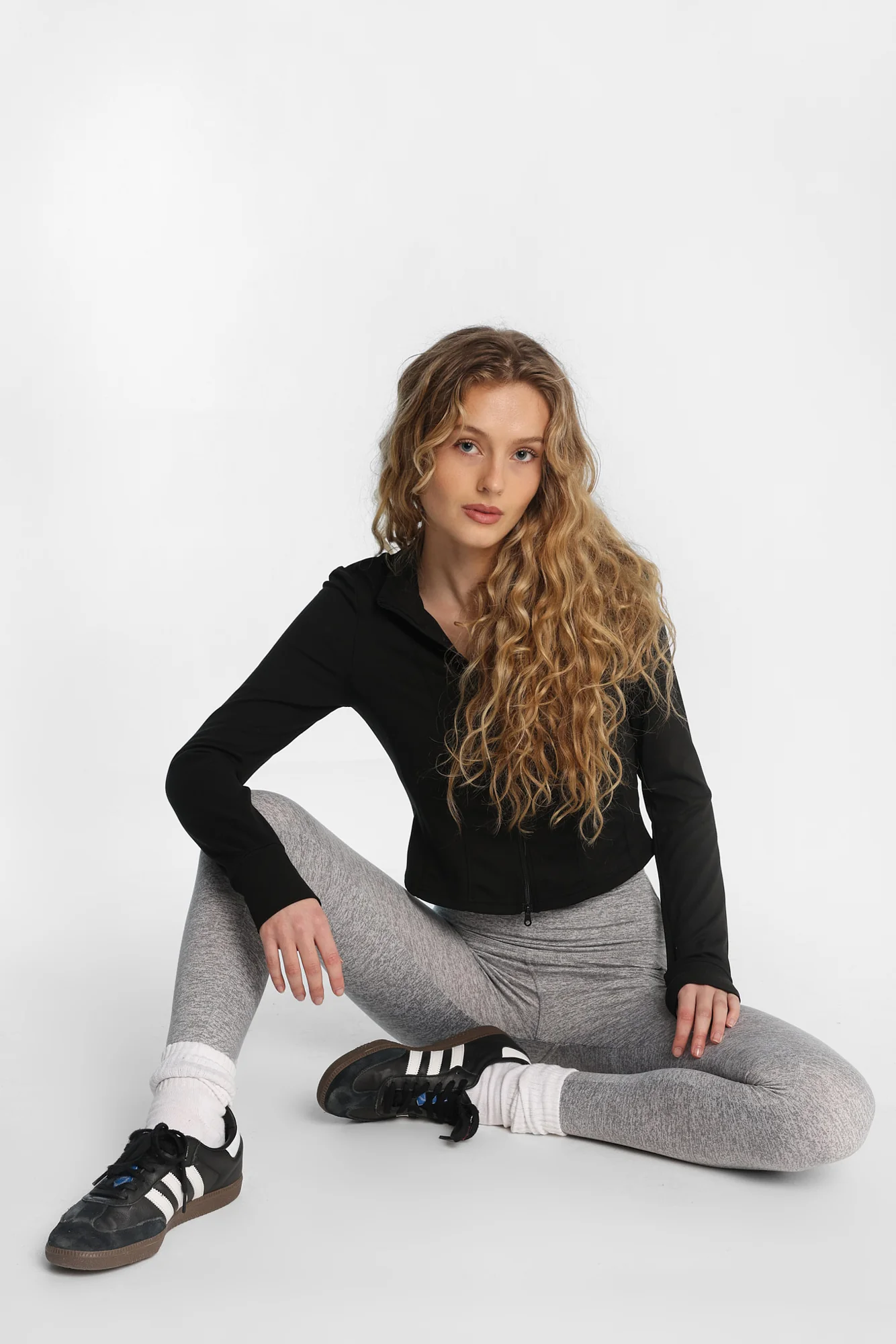 Super Soft Fleeceback Pocket Leggings - Image 11