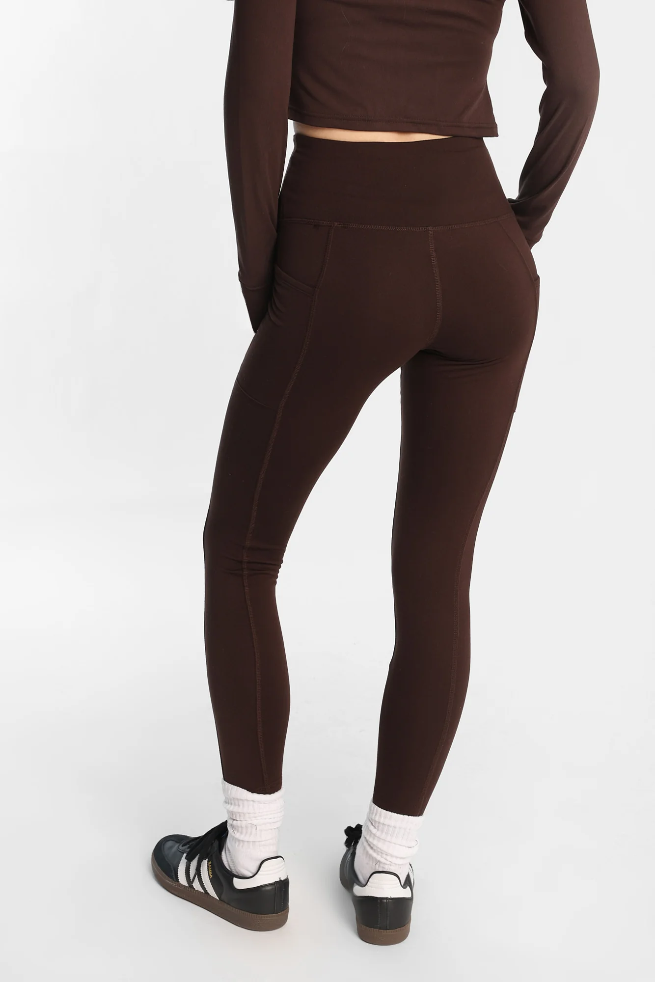Super Soft Fleeceback Pocket Leggings - Image 13