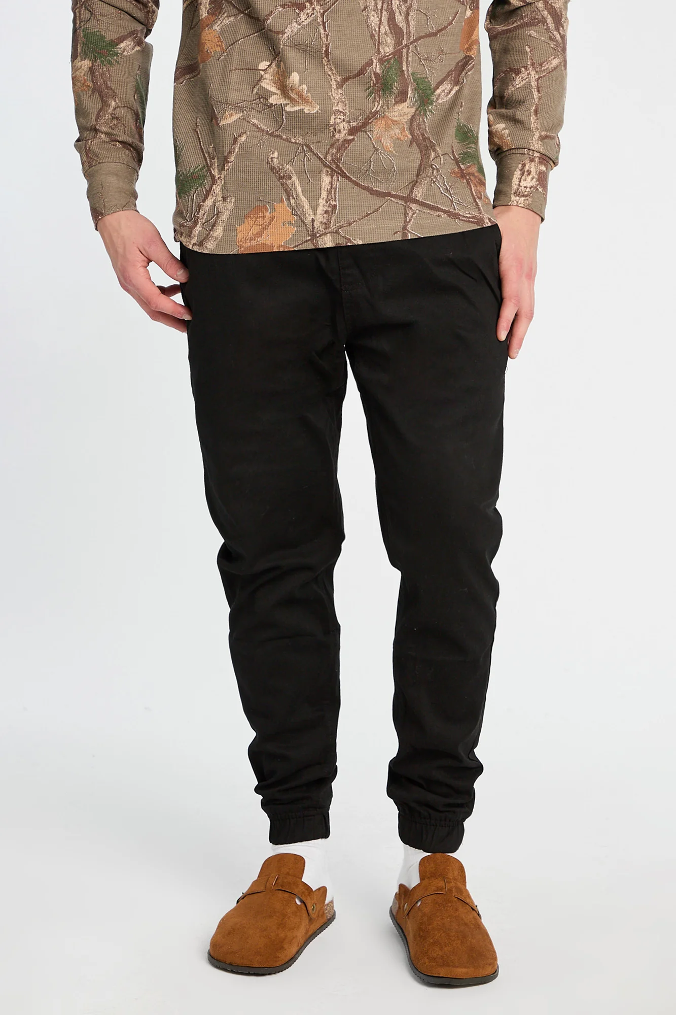 Jogger en sergé coupe slim