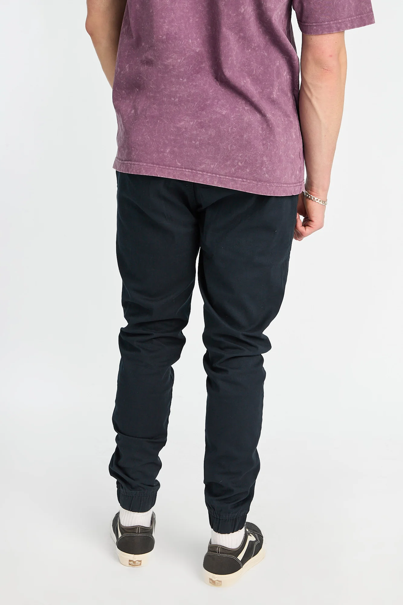 Jogger en sergé coupe slim - Image 24