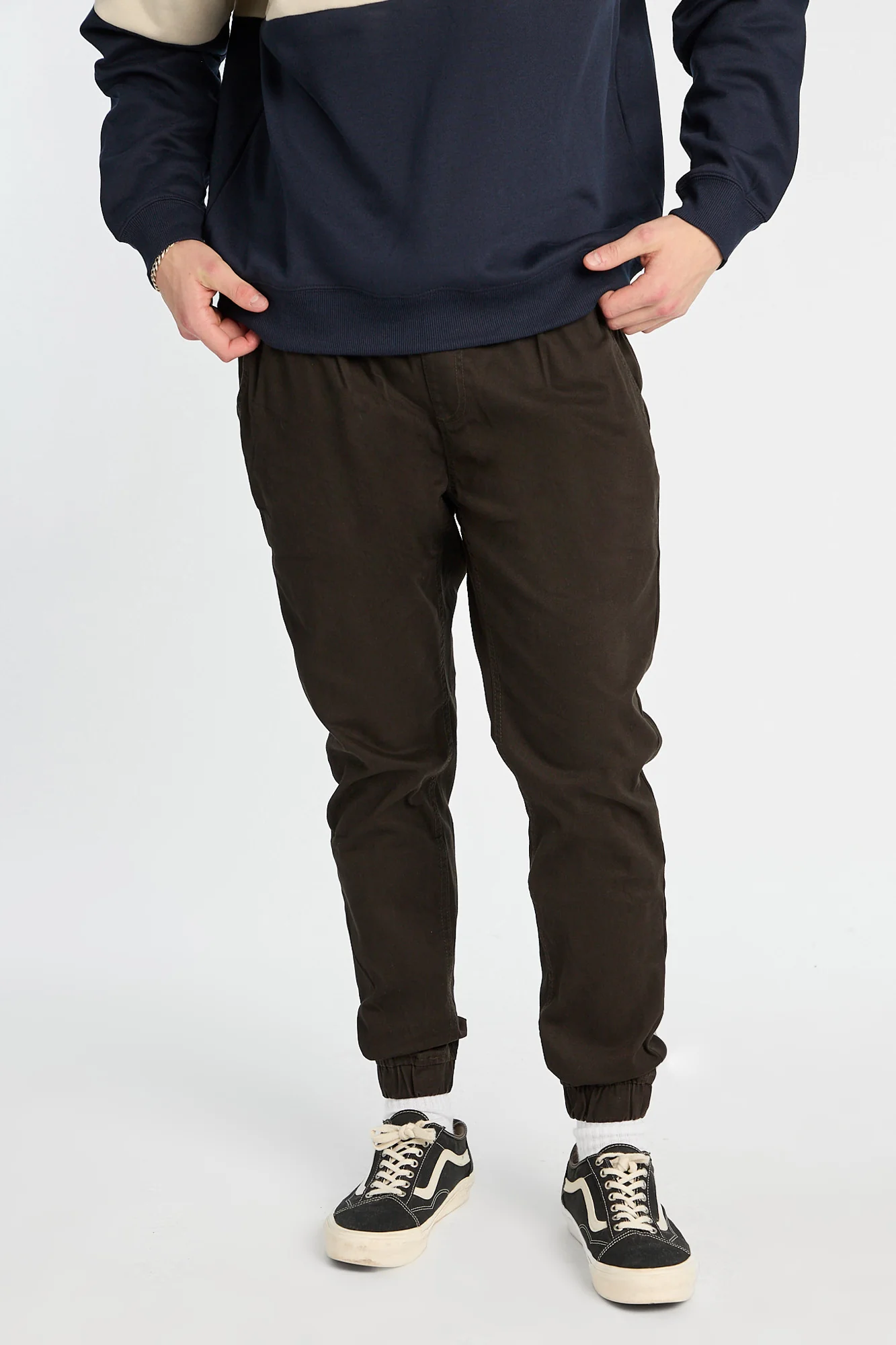 Jogger en sergé coupe slim - Image 5