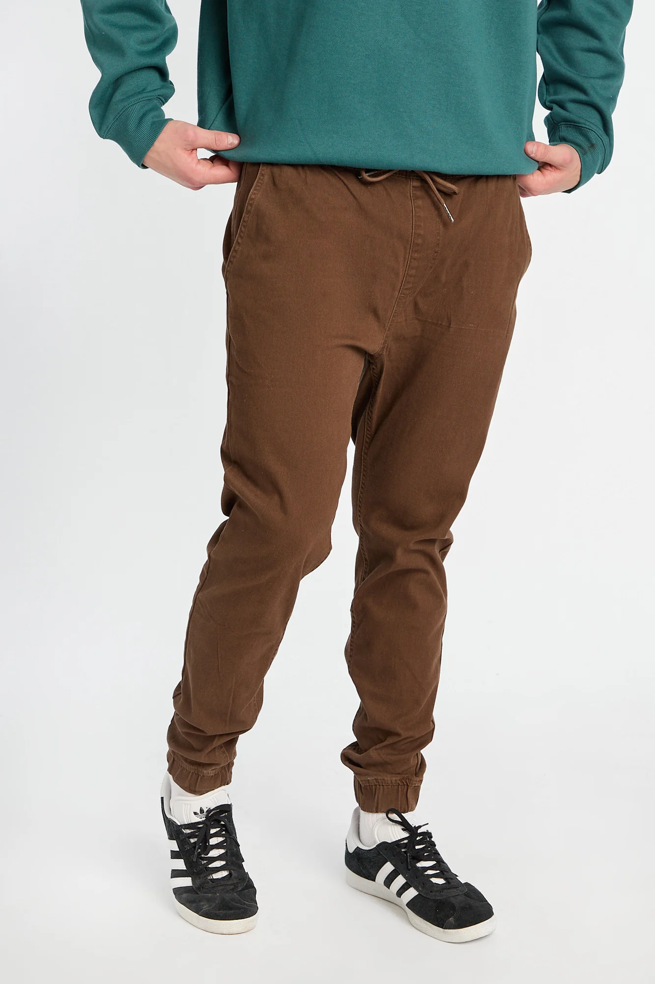 Slim Twill Jogger - Image 18