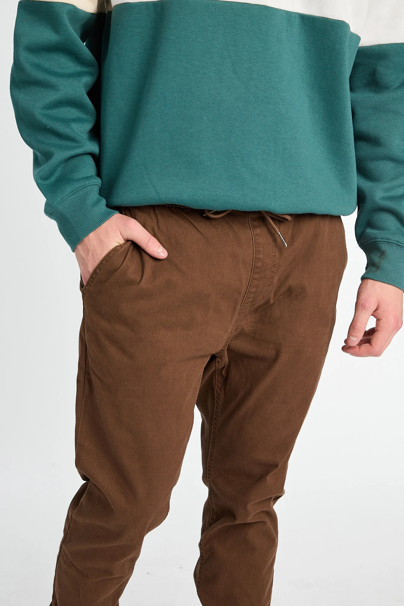 Slim Twill Jogger - Image 19