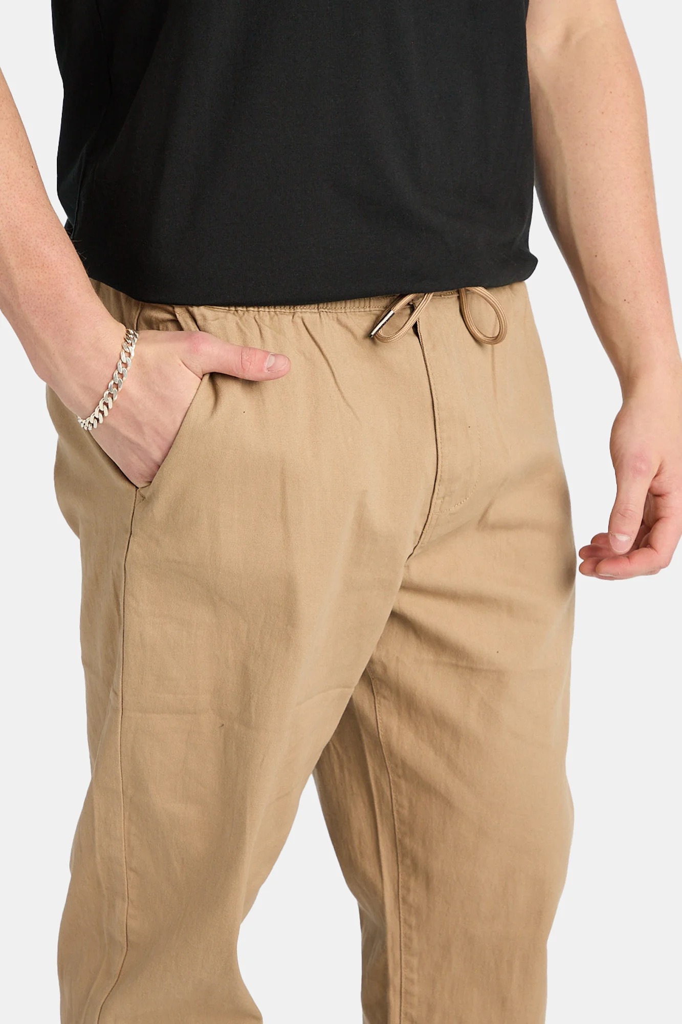 Pantalon en sergé à coupe décontractée - Image 7