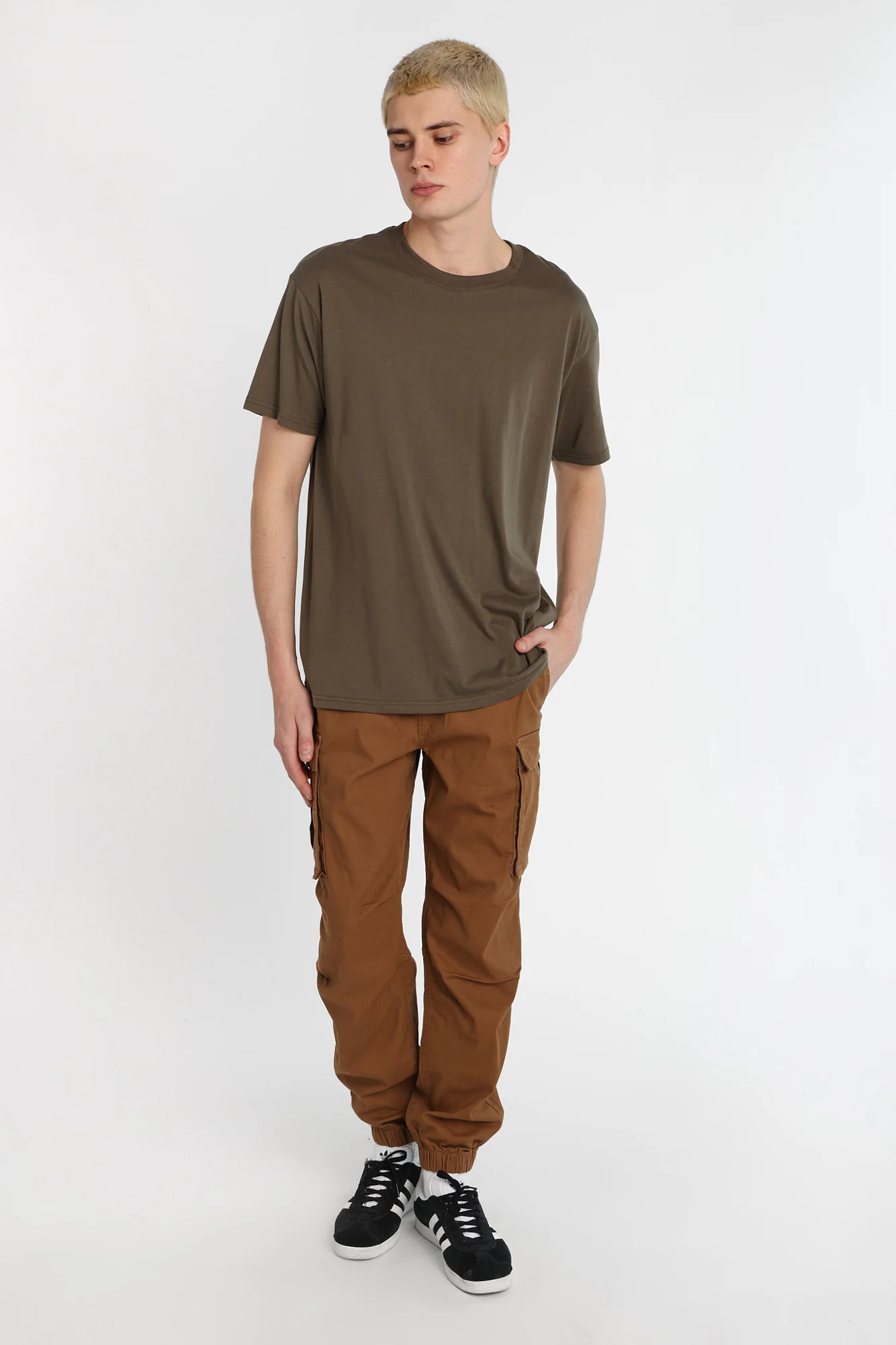 Loose Twill Cargo Jogger - Image 10