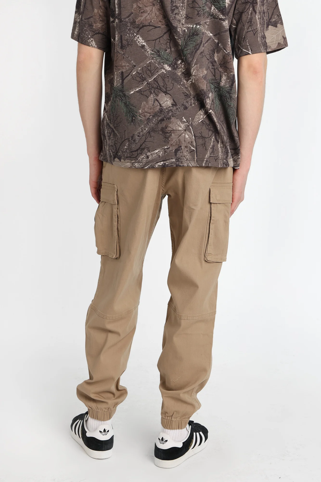 Loose Twill Cargo Jogger - Image 13