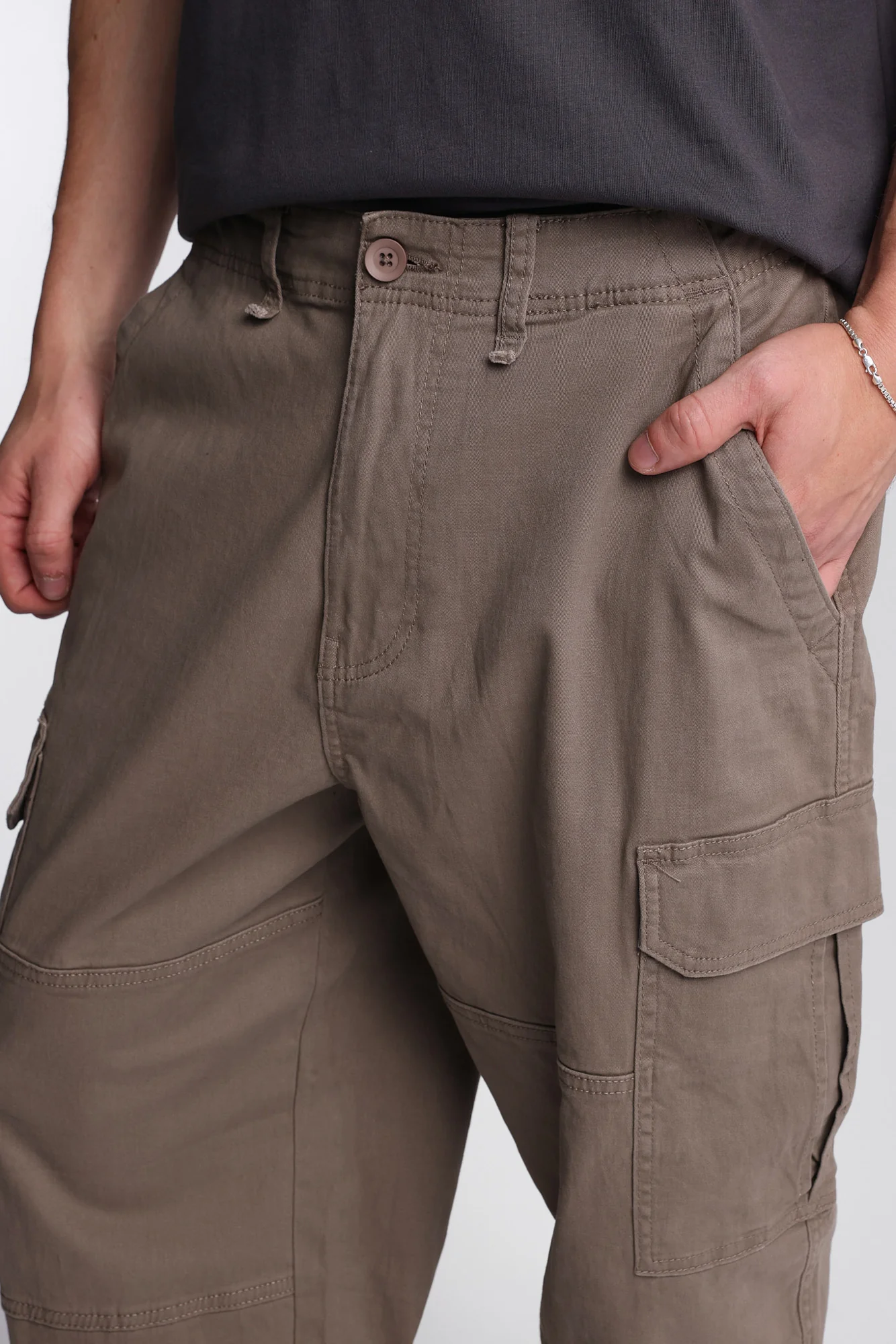 Pantalon cargo en sergé skateur ample - Image 14