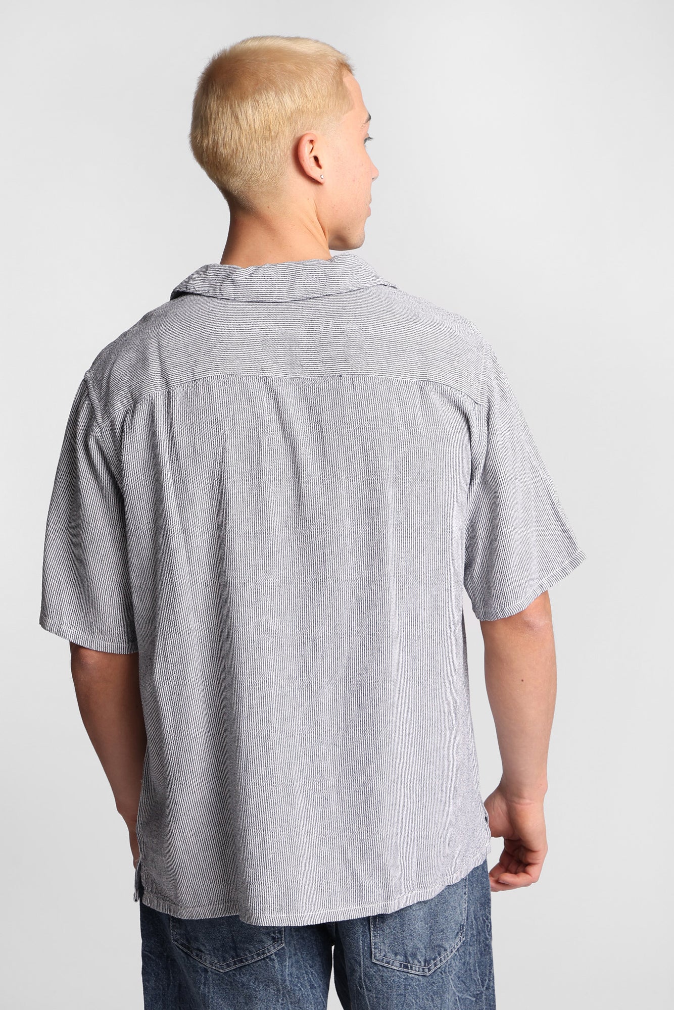 Chemise rayée en mélange de lin boutonnée - Image 7