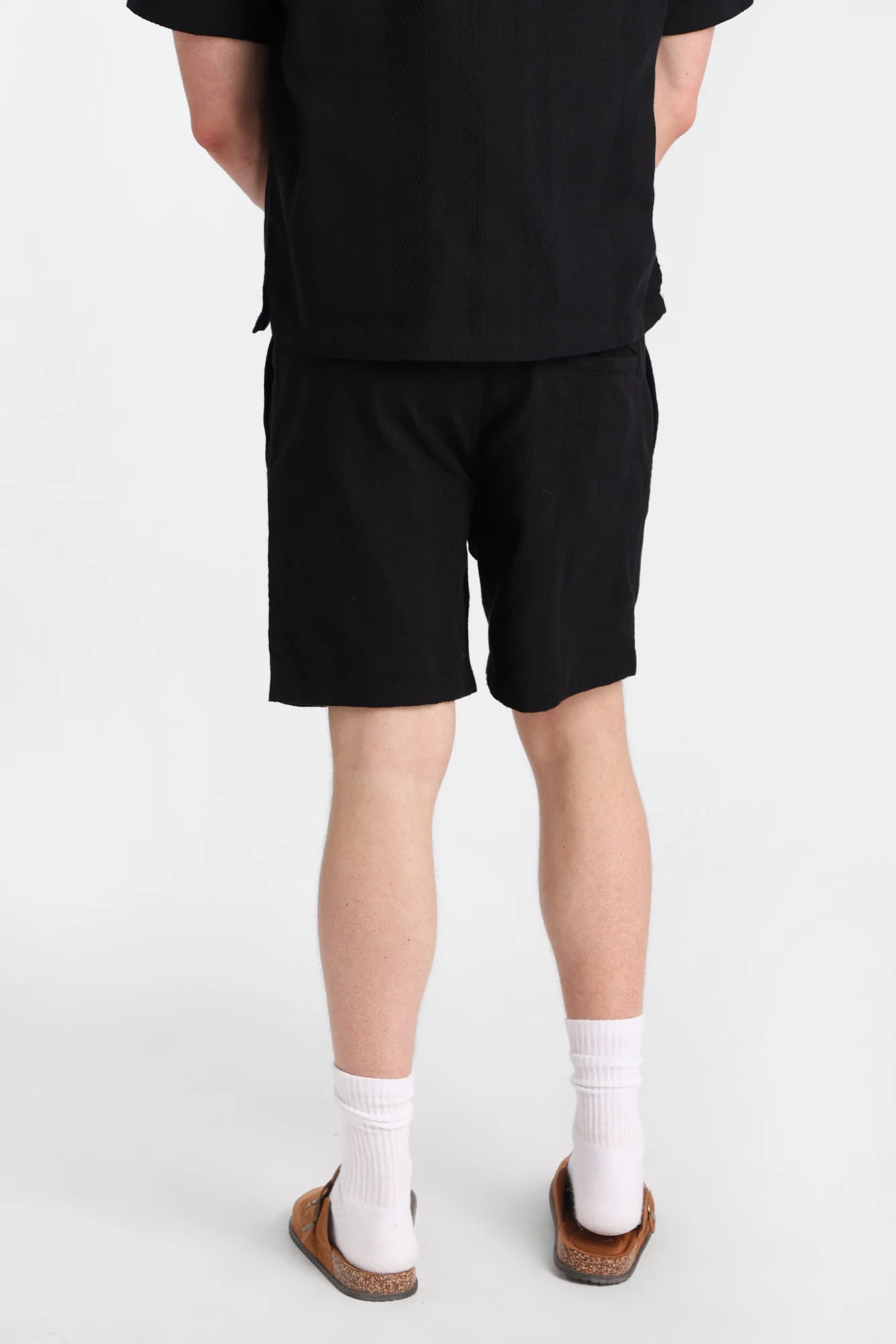 Textured Striped Shorts 7" - Image 4