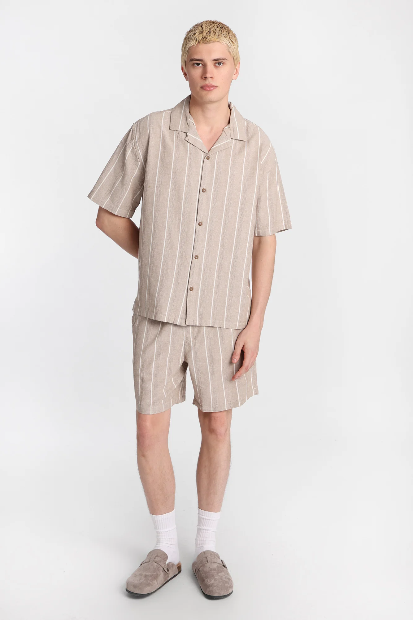 Textured Striped Shorts - Image 4
