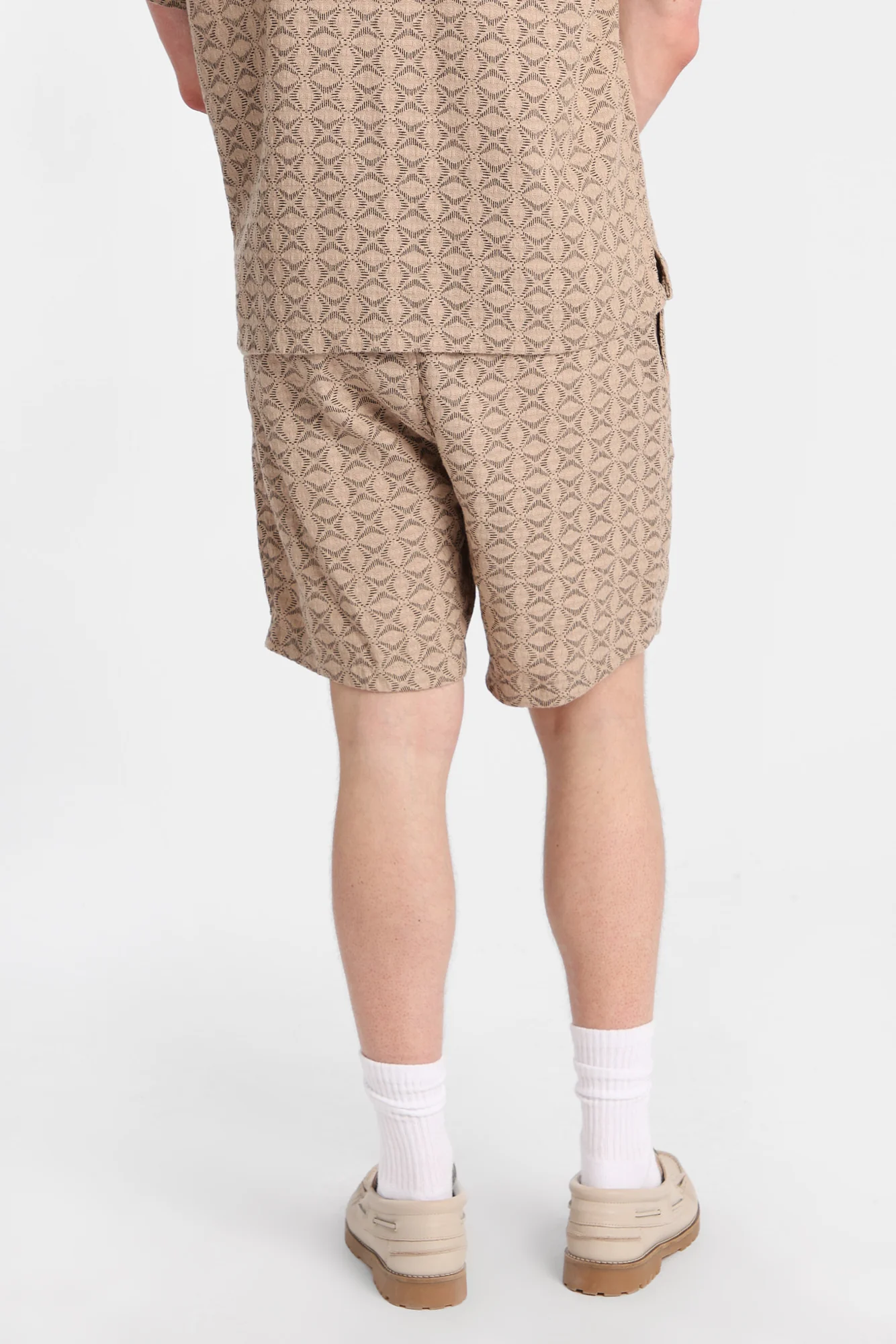Short texturé à motif floral géométrique 7 po - Image 3