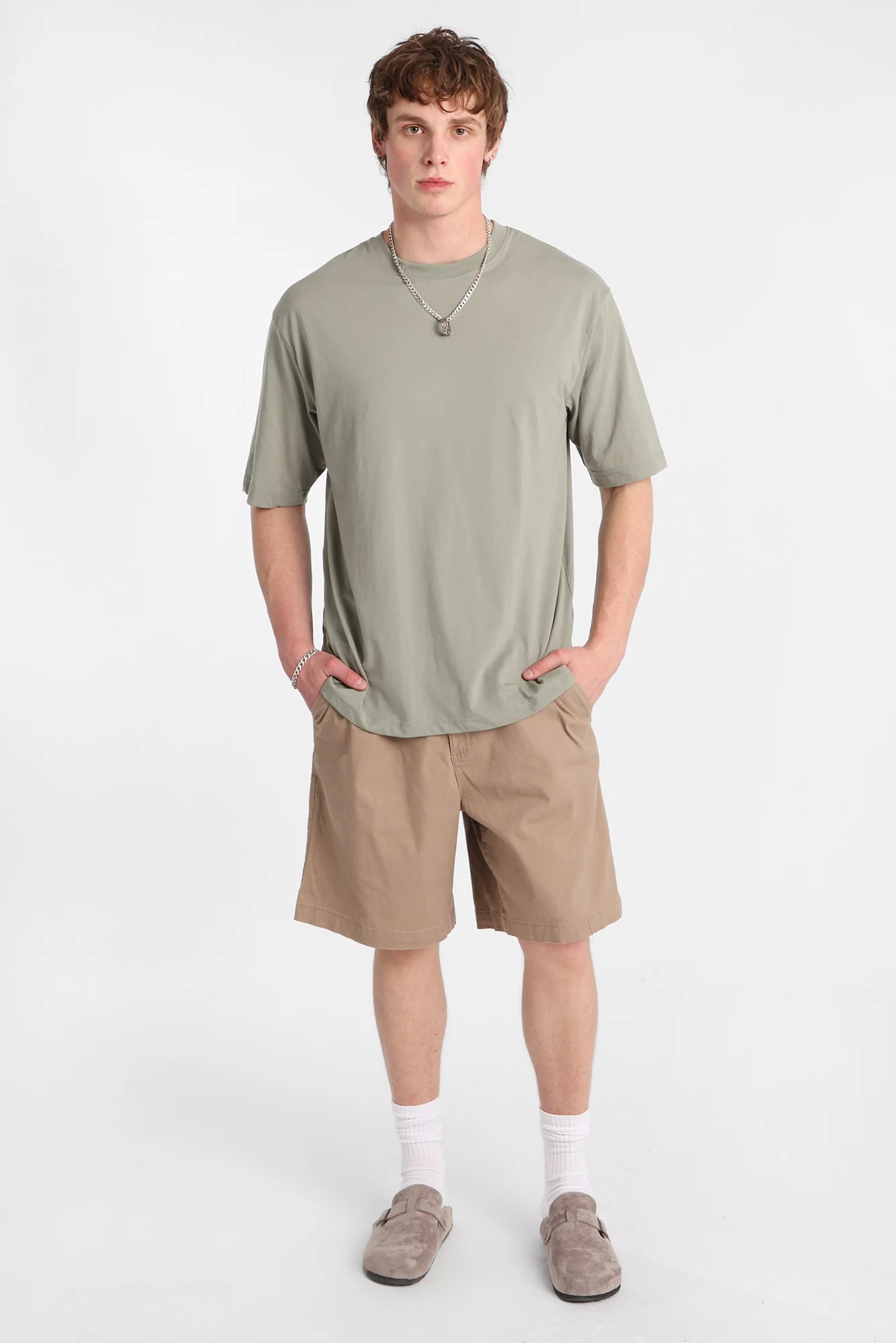 Loose Twill Shorts 9" - Image 8