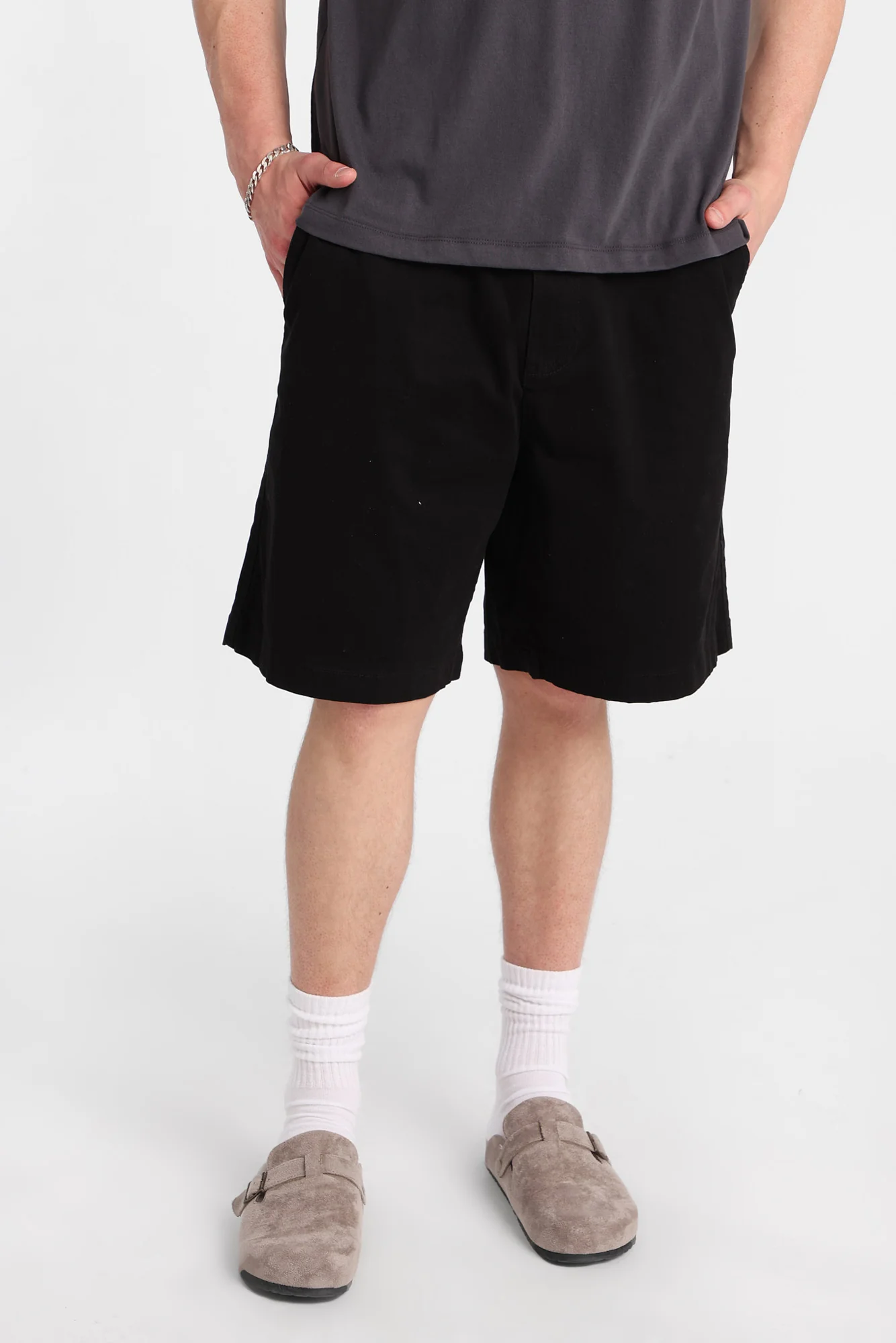 Loose Twill Shorts 9" - Image 9