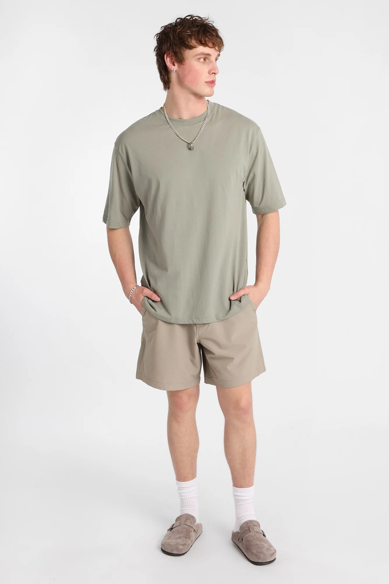 Traveler Golf Shorts 7" - Image 13