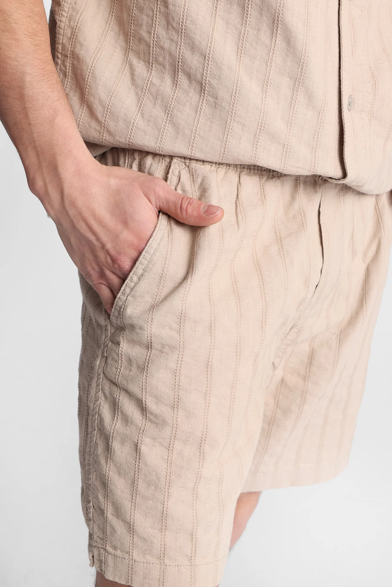 Textured Striped Shorts - Image 3