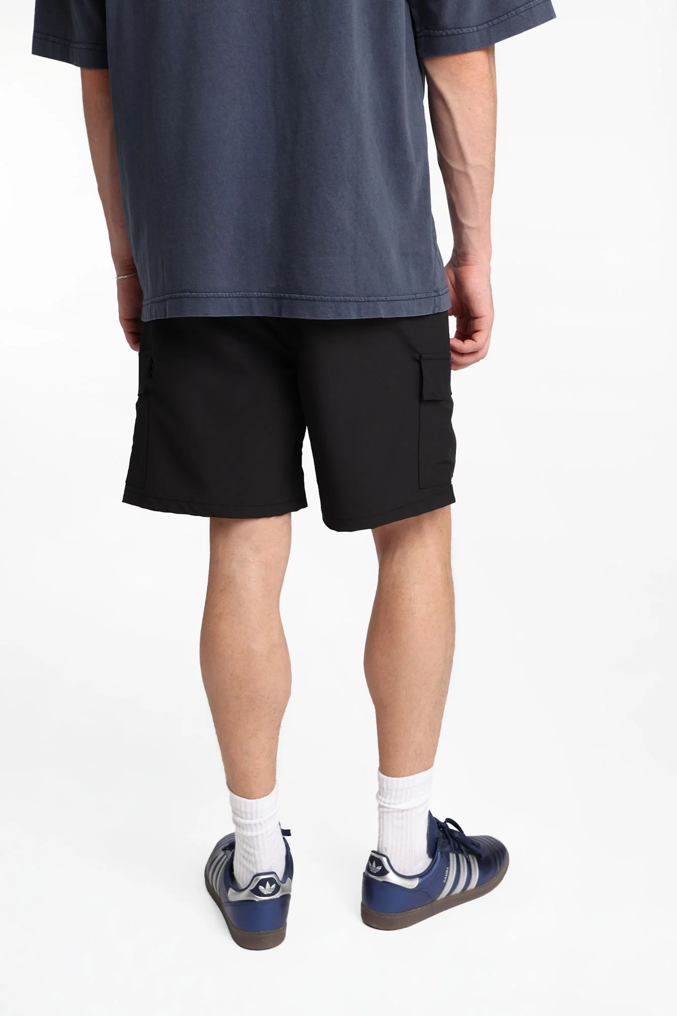 Traveler Cargo Shorts 7" - Image 4