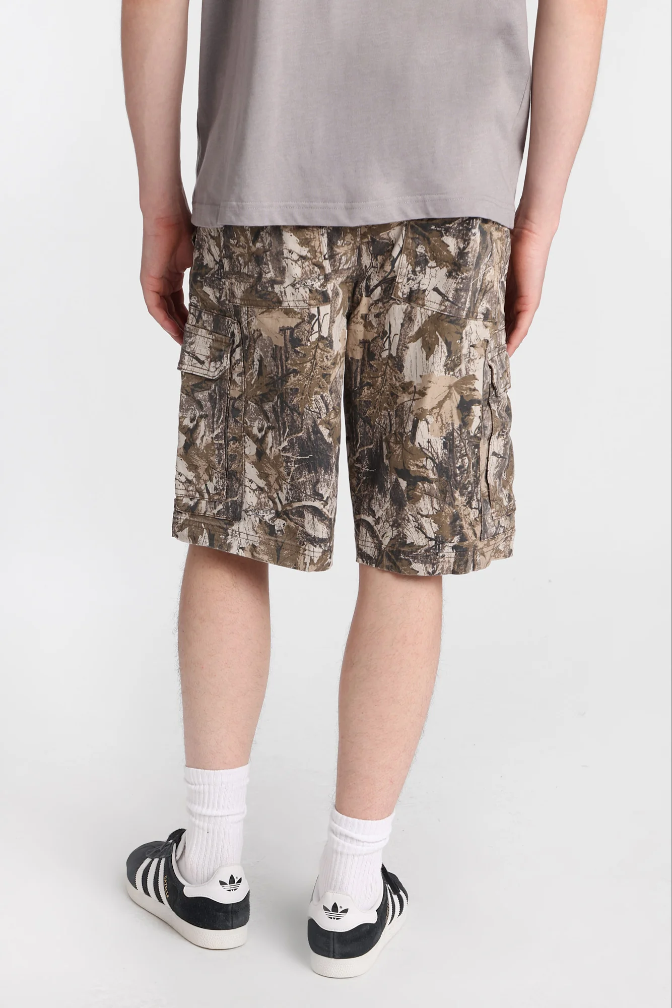 Short cargo en sergé motif camouflage - Image 4