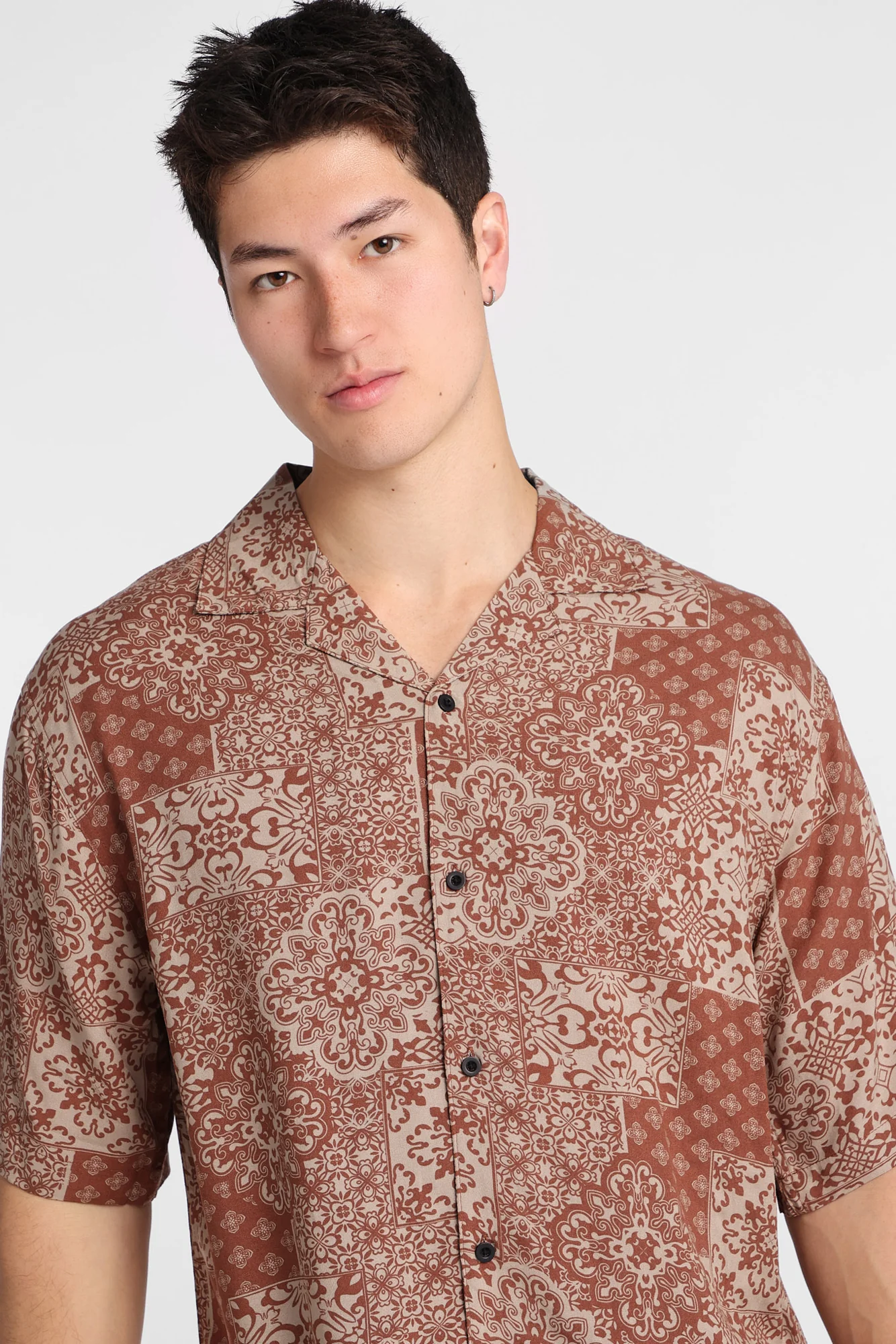 Chemise boutonnée à imprimé bandana - Image 3