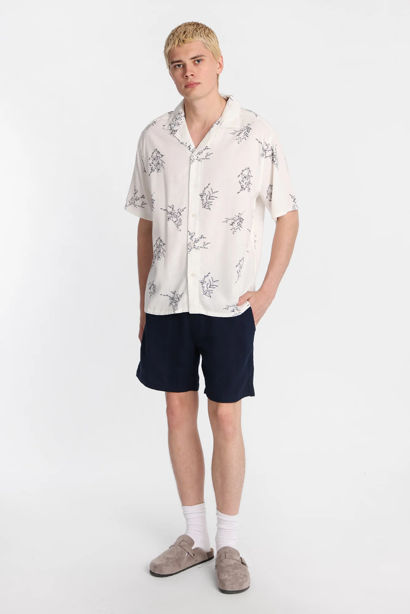 Floral Print Short Sleeve Button-Up Shirt - Image 8
