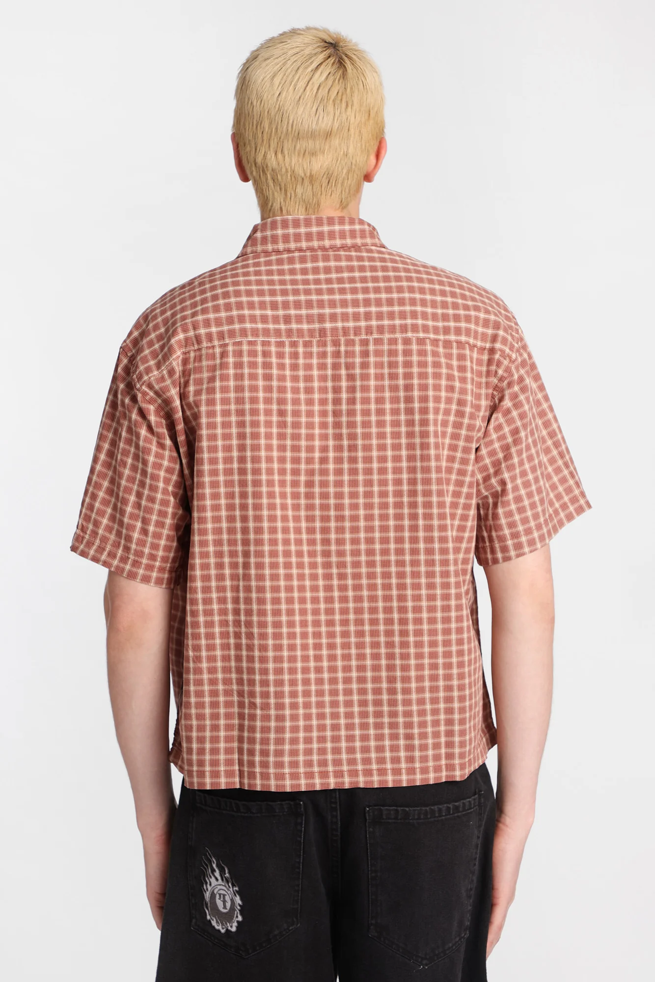 Cropped Plaid Short Sleeve Button-Up Shirt - Image 12