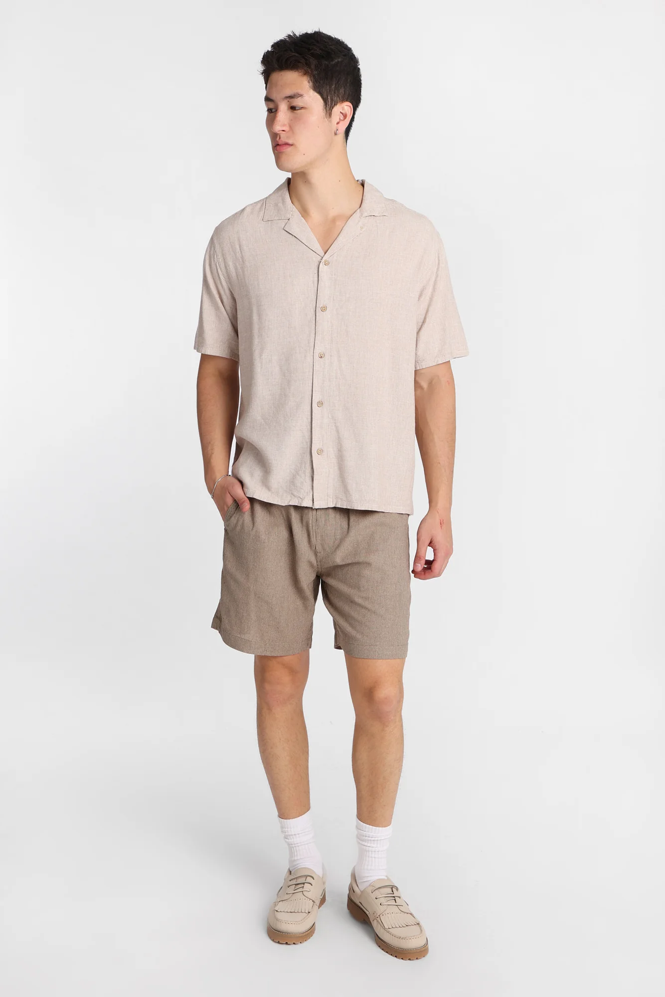 Linen-Blend Short Sleeve Button-Up Shirt - Image 4