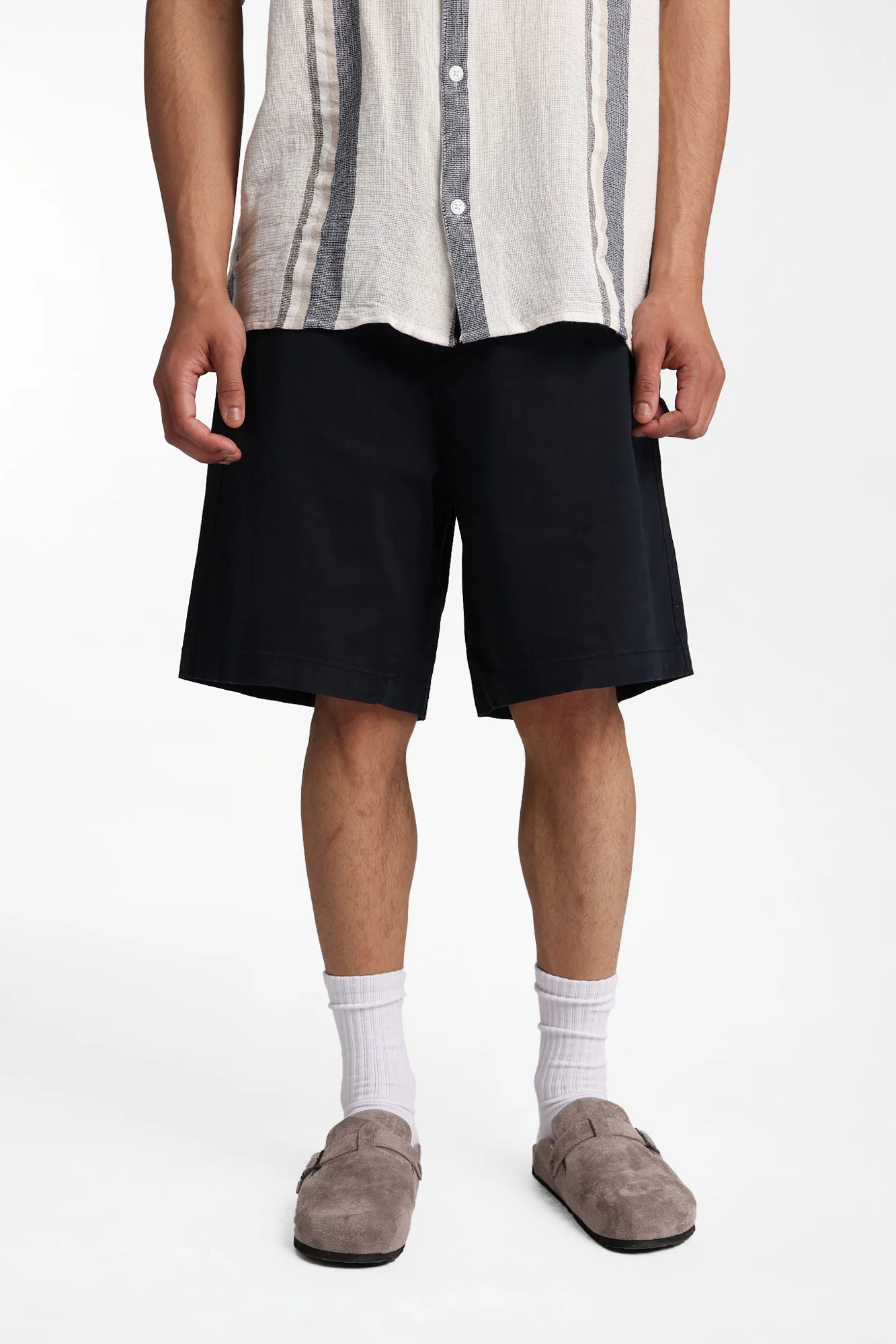 Short en sergé coupe ample - Image 10