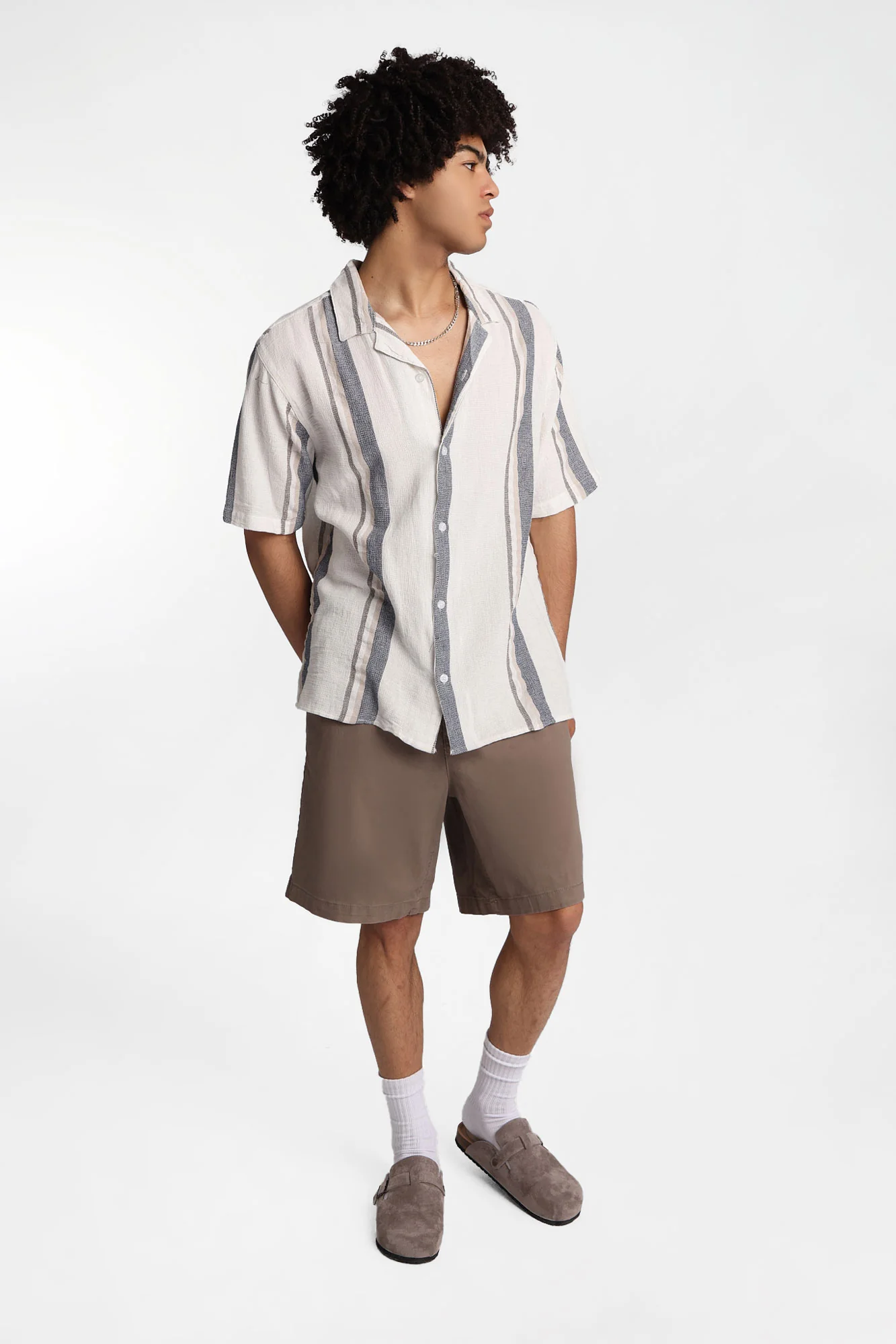 Short en sergé coupe ample - Image 16