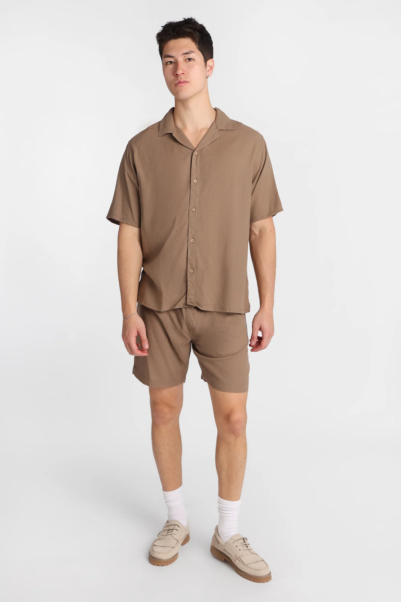 Linen-Blend Shorts 7" - Image 8