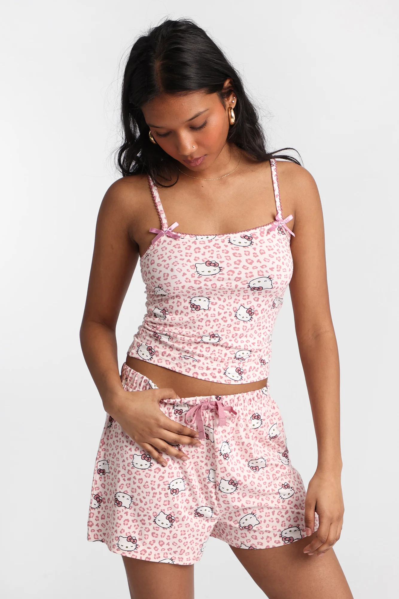 Ensemble camisole et short pyjama imprimé léopard Hello Kitty