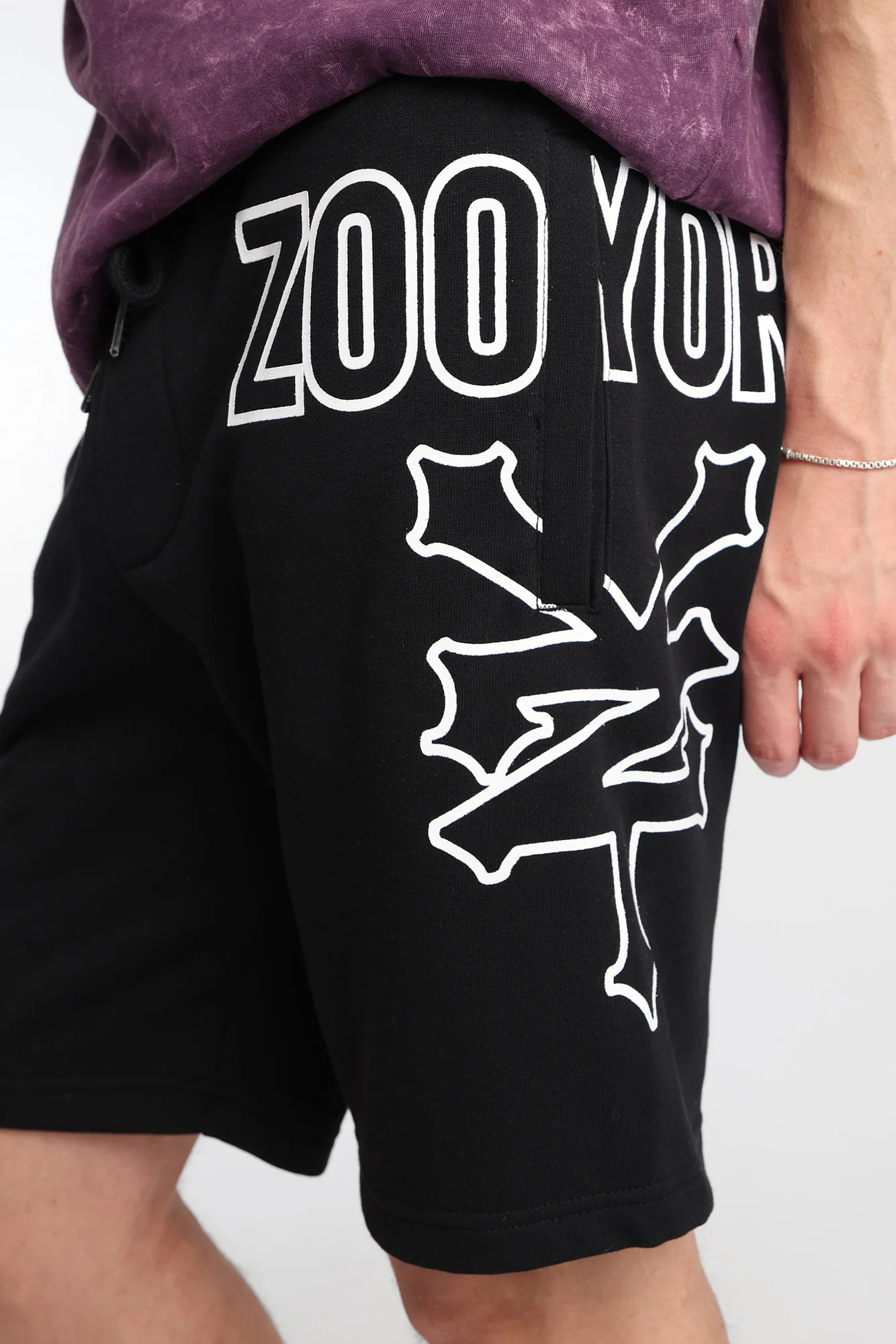 Zoo York Logo Fleece Shorts - Image 2