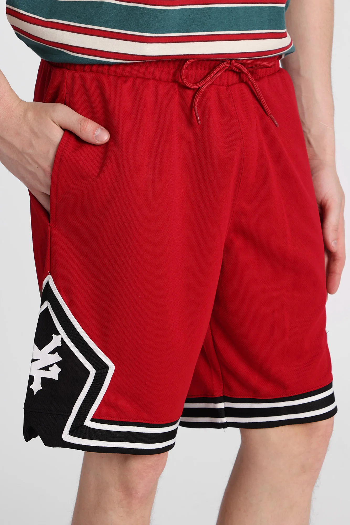Zoo York Mesh Basketball Shorts - Image 16