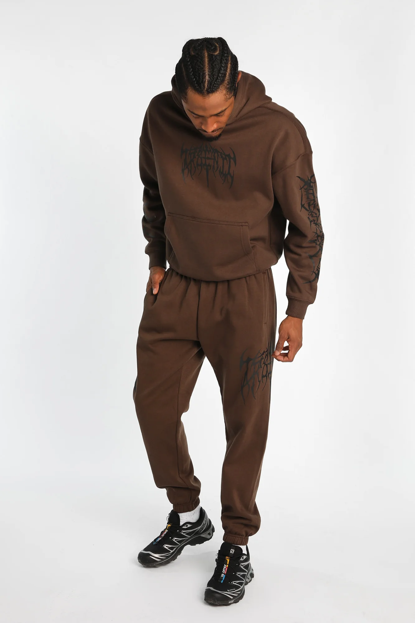 Arsenic Gothic Print Sweatpants - Image 10