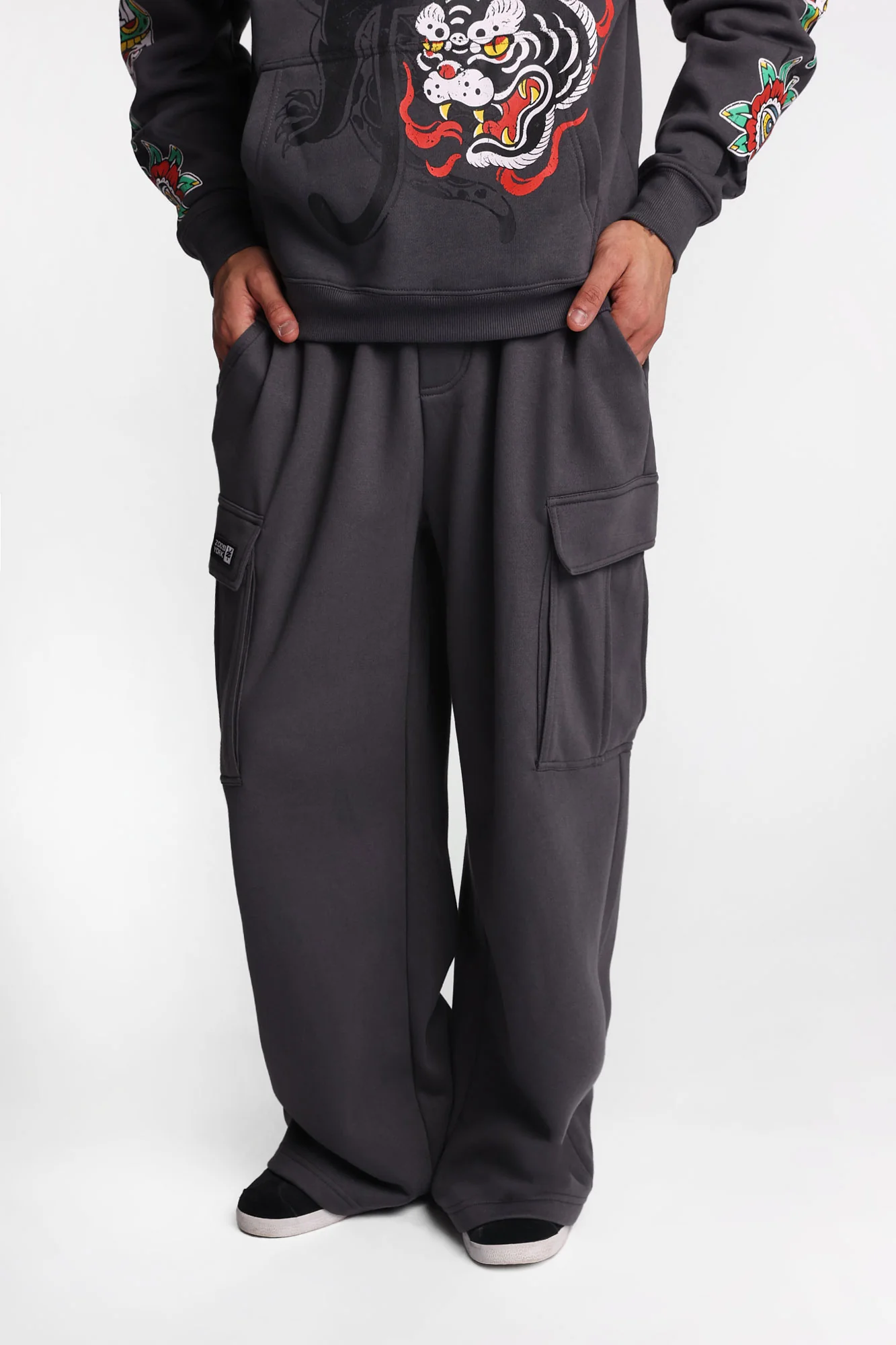 Pantalon de survêtement cargo super ample à jambe droite Zoo York - Image 7
