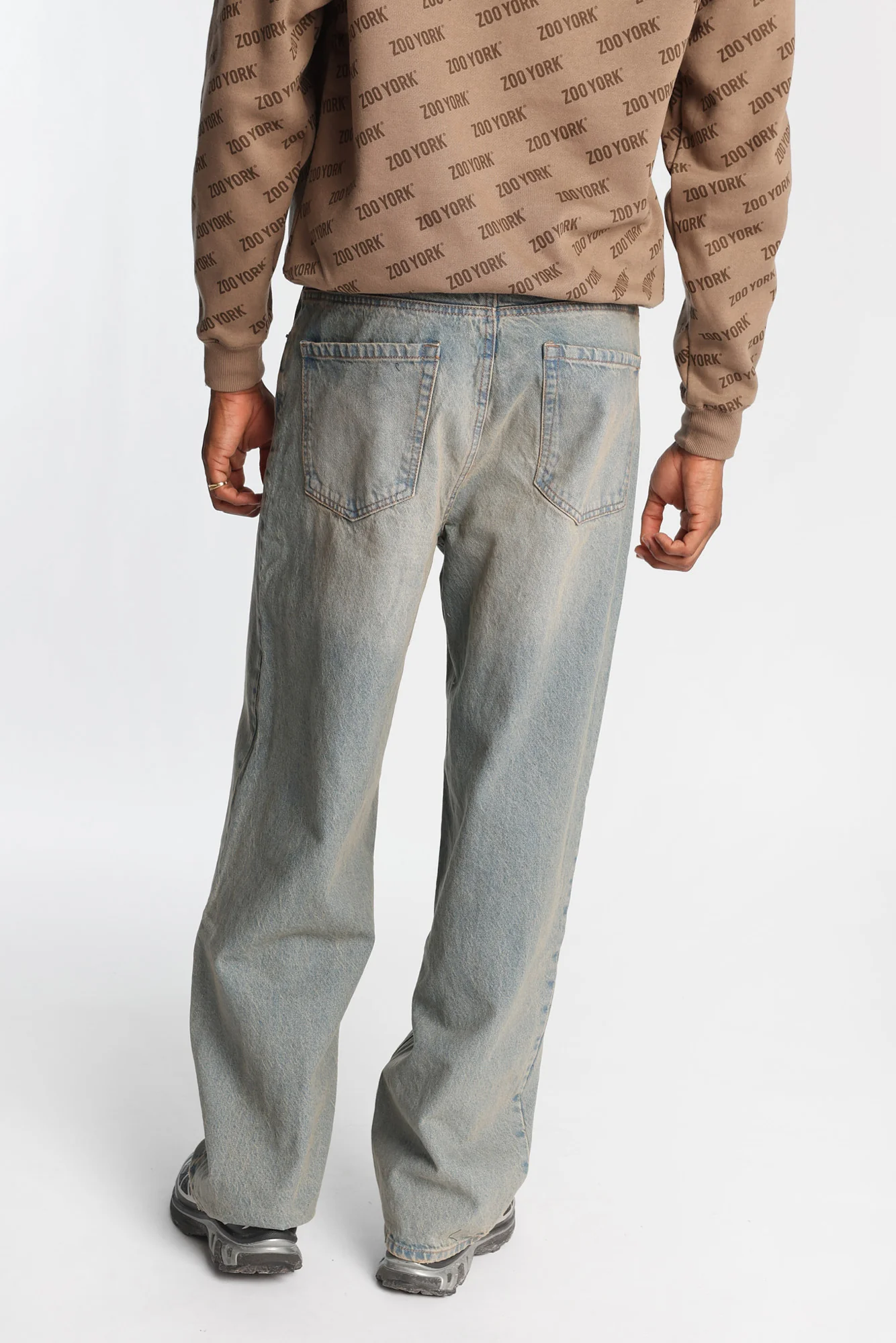 Baggy Light Stonewash Jeans - Image 3