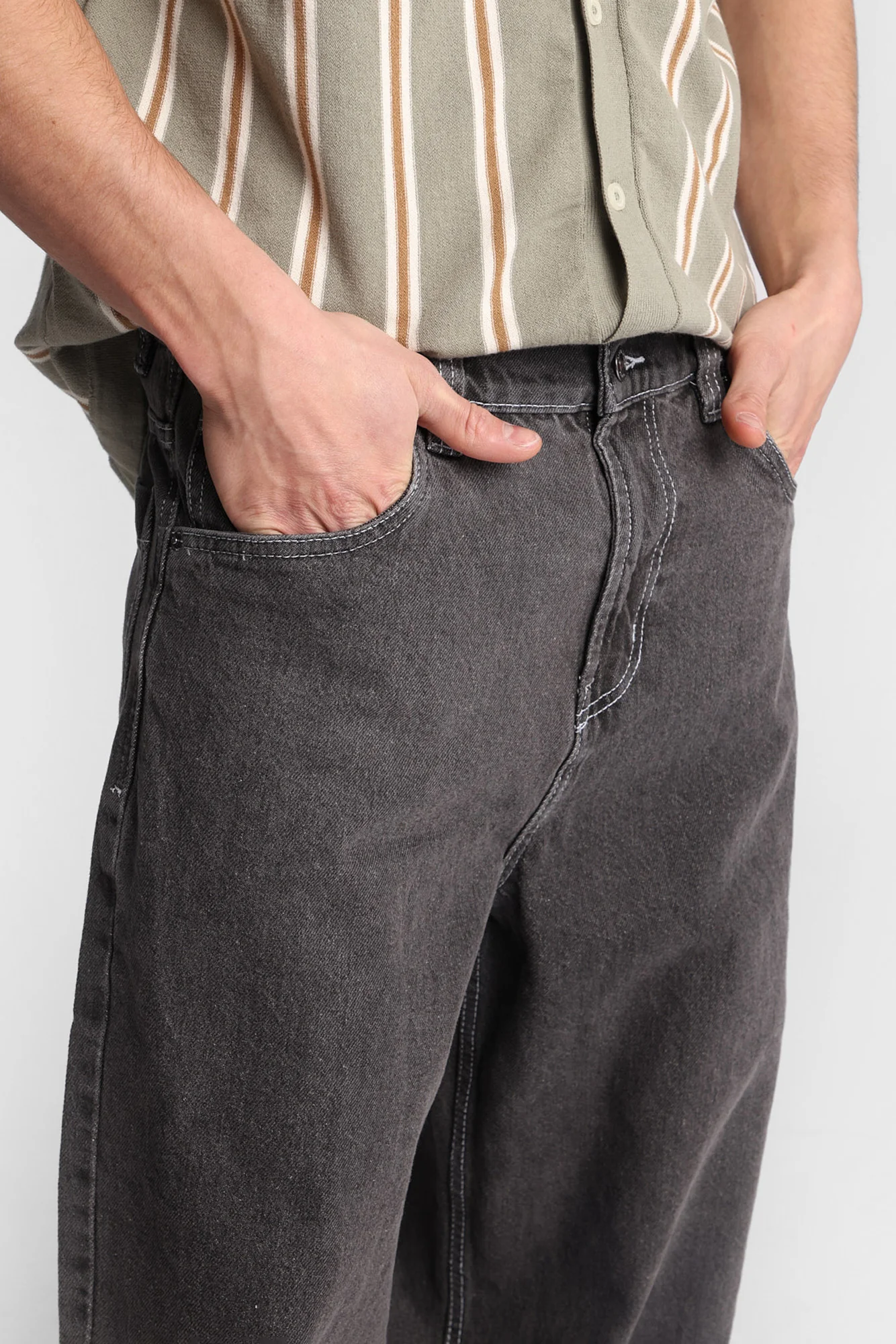 Baggy Skater Jeans - Image 2