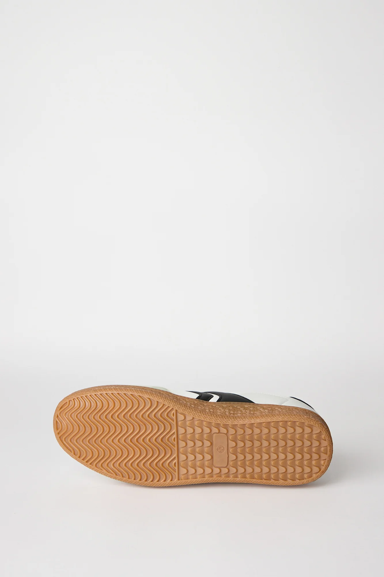 Arsenic Striped Basic Shoes - Image 5