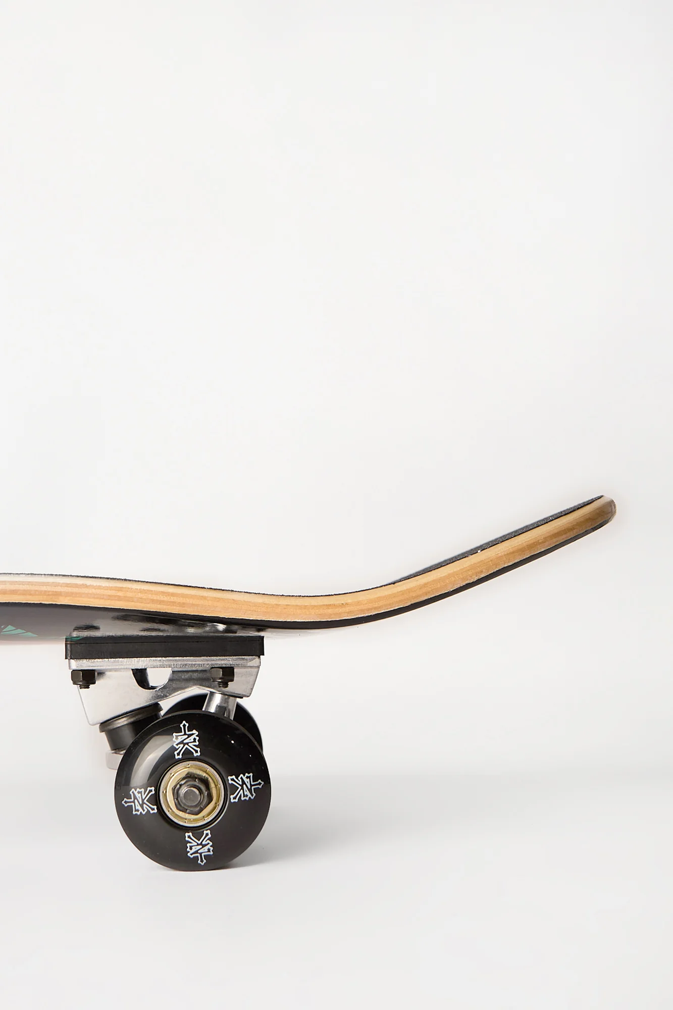 Zoo York Praying Skull Skateboard 7.75" - Image 2