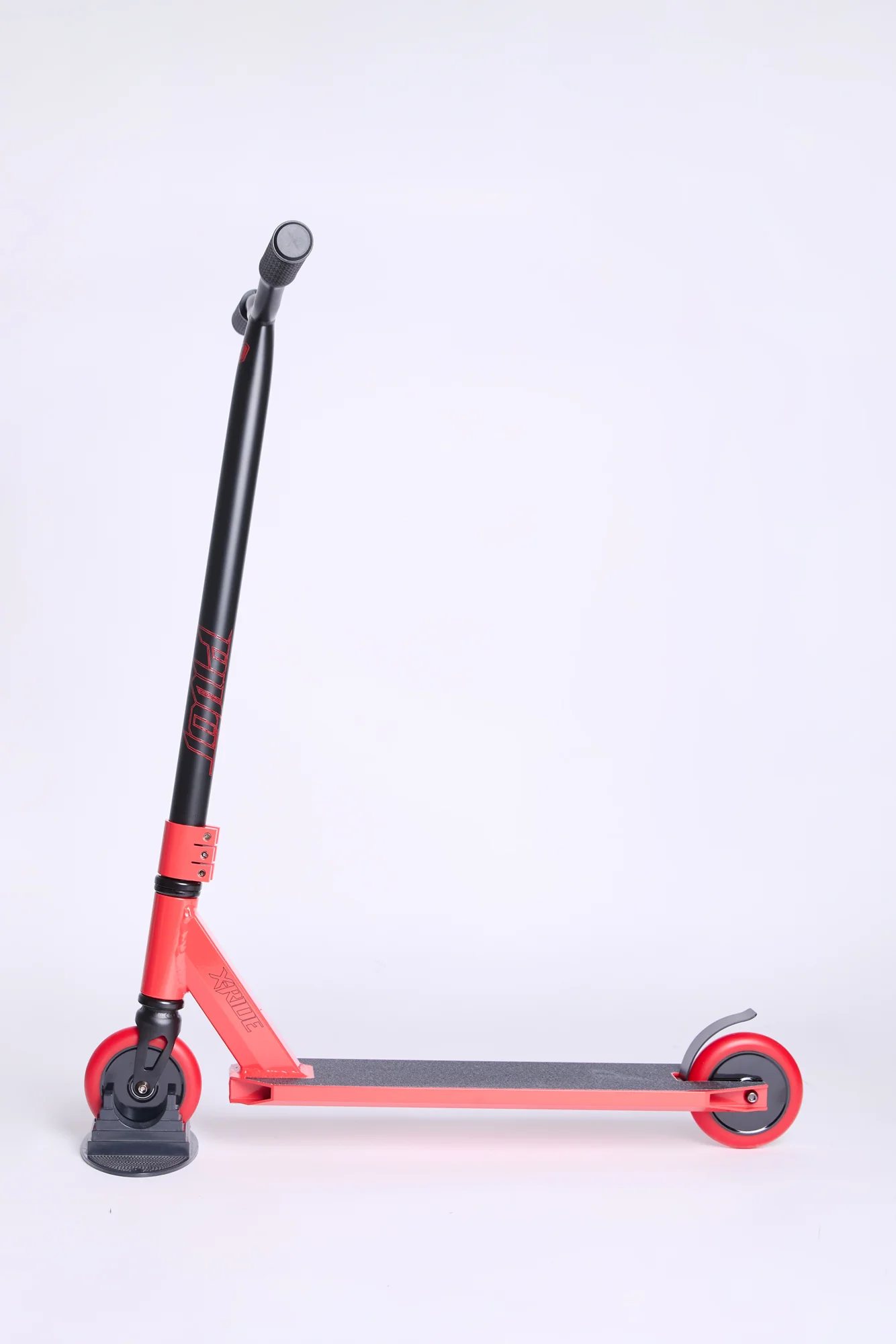 Pivot X-Ride Red Scooter - Image 3