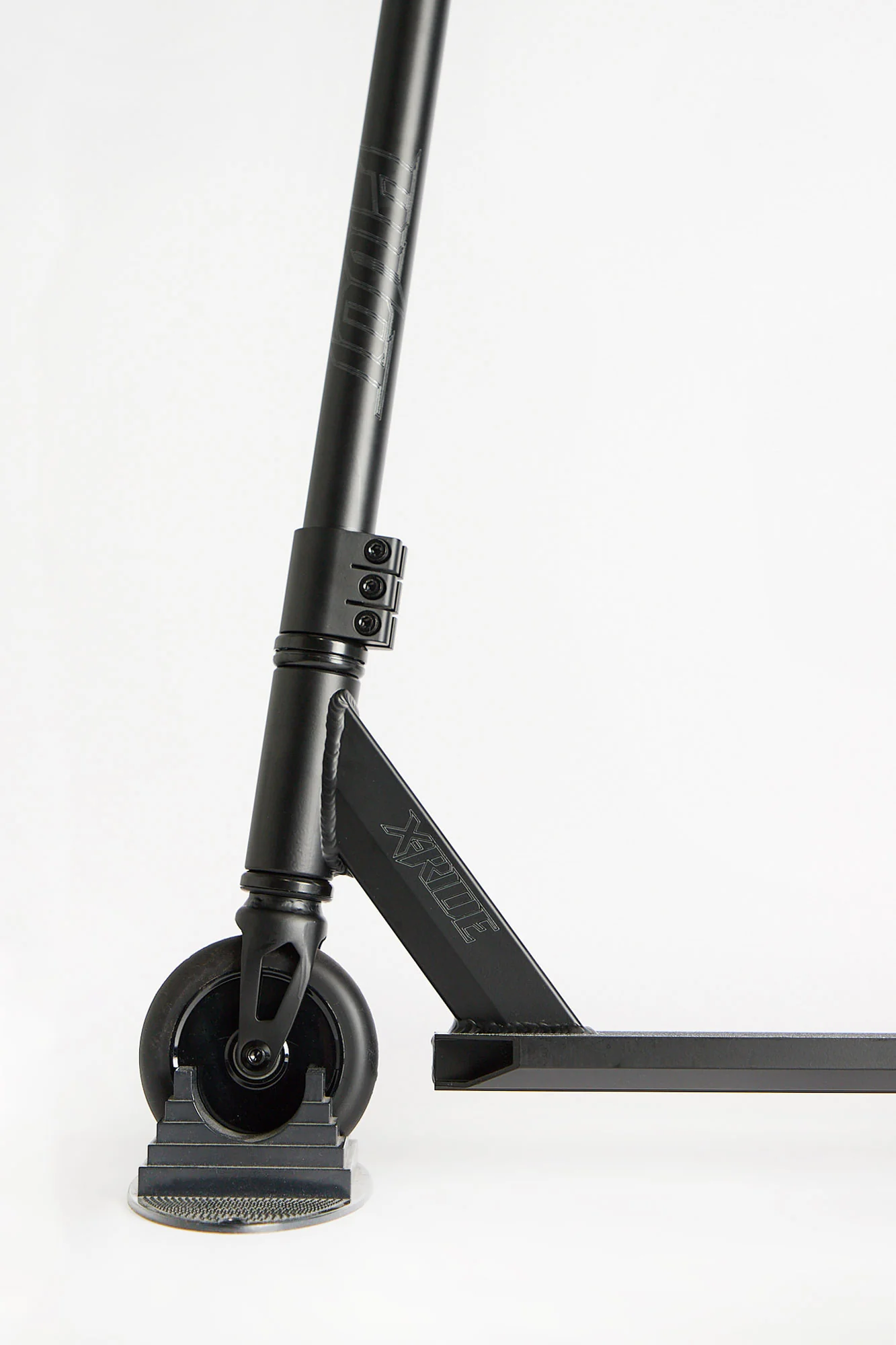 Pivot X-Ride Black Scooter - Image 4