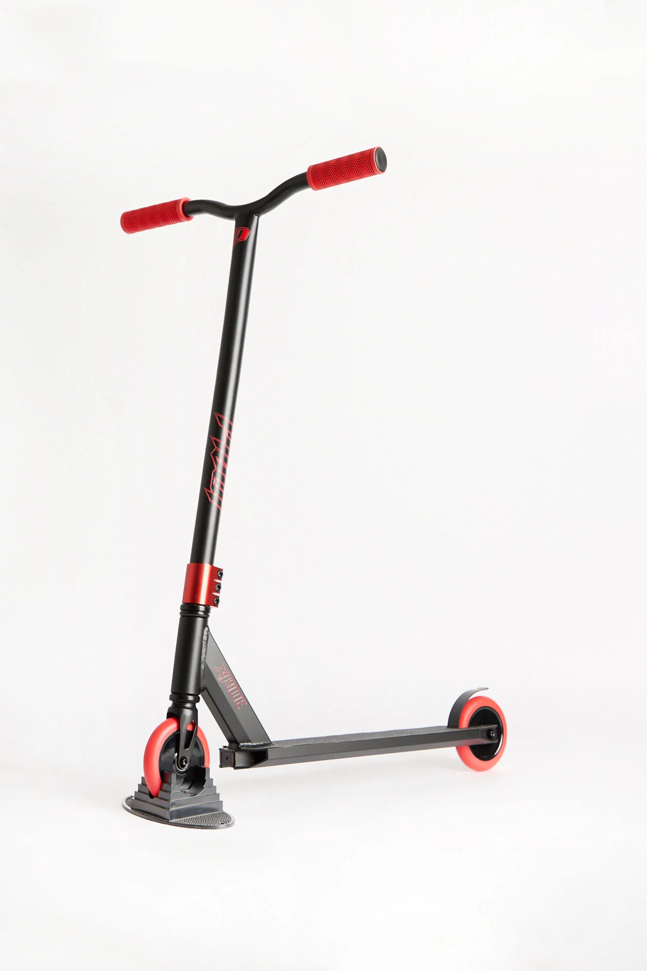 Pivot X-Ride Black & Red Scooter