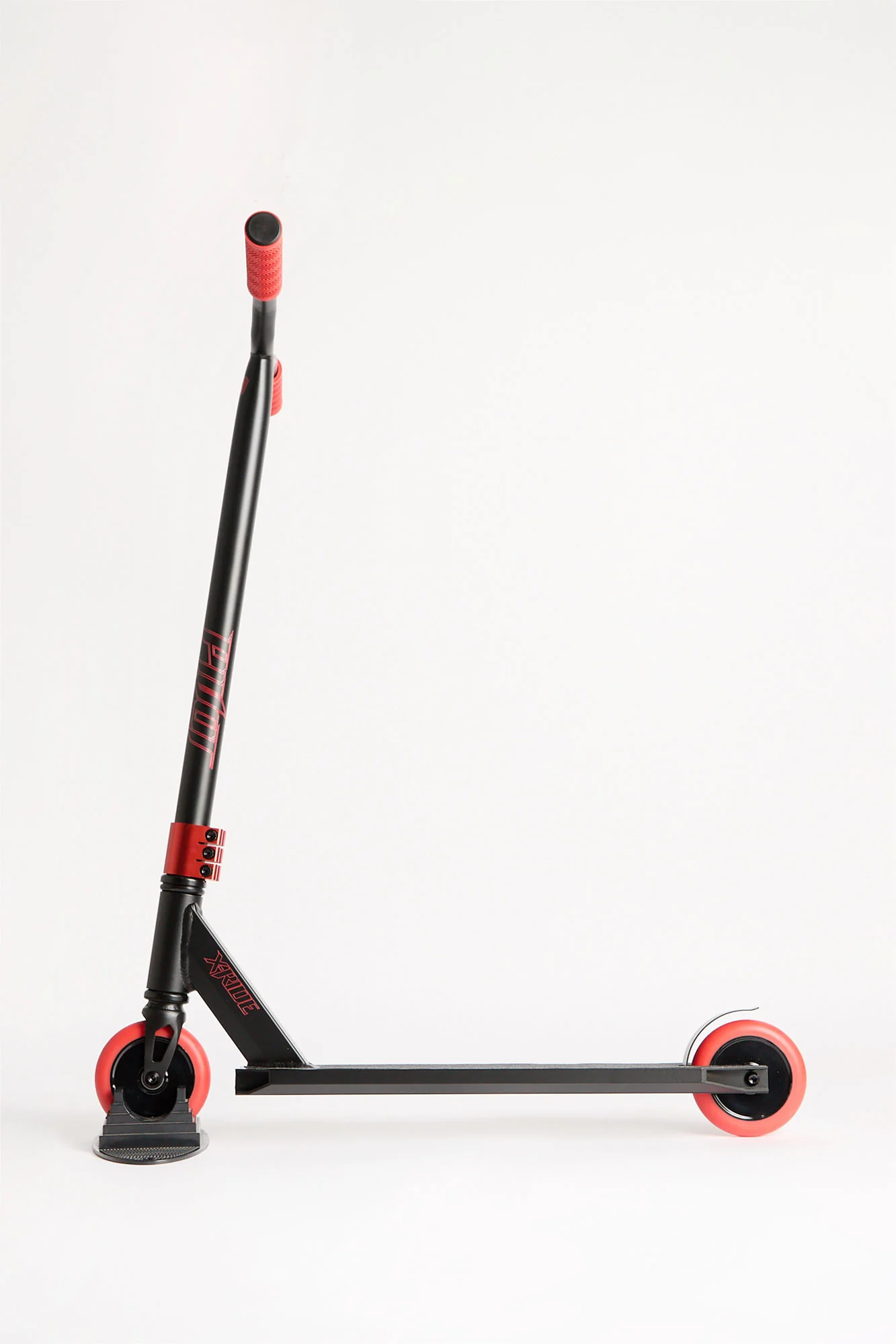 Pivot X-Ride Black & Red Scooter - Image 2