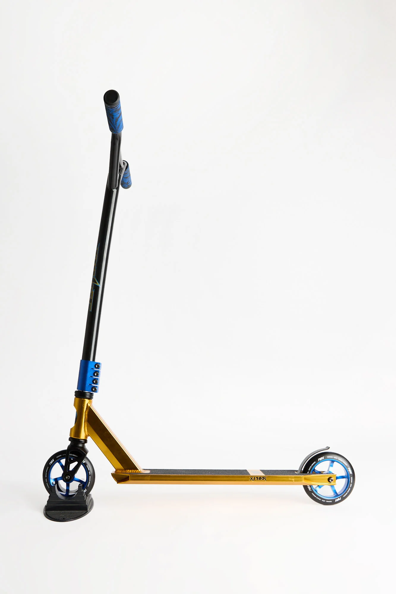 Pivot X-Park Gold & Blue Scooter - Image 2