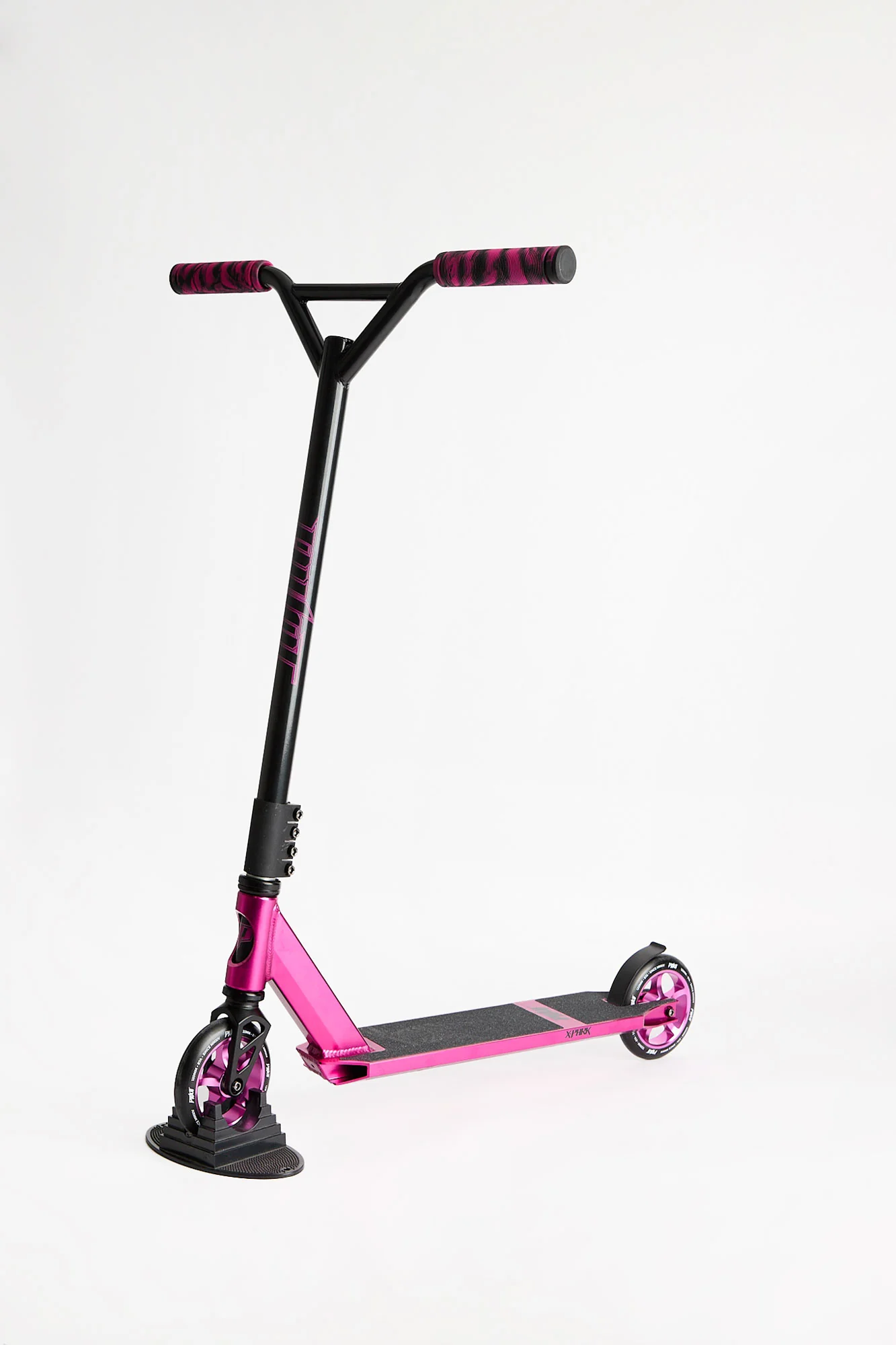 Pivot X-Park Pink Scooter