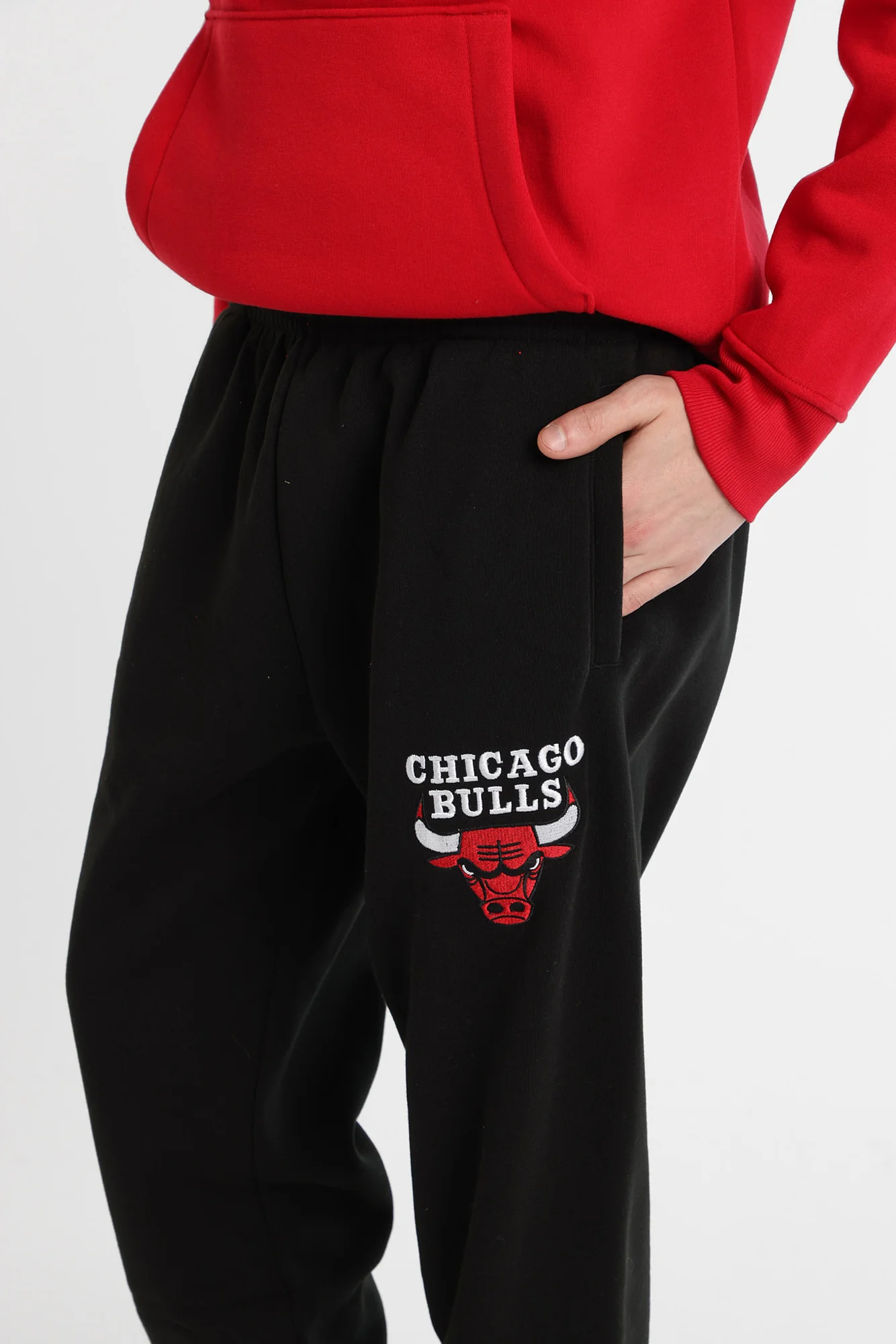 Chicago Bulls Embroidered Sweatpants - Image 2