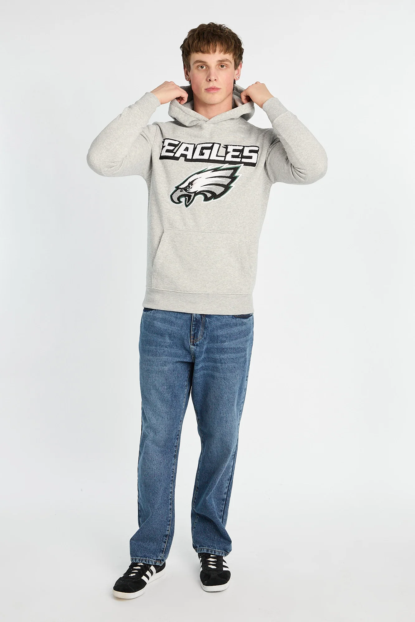 Philadelphia Eagles Chenille Hoodie - Image 4