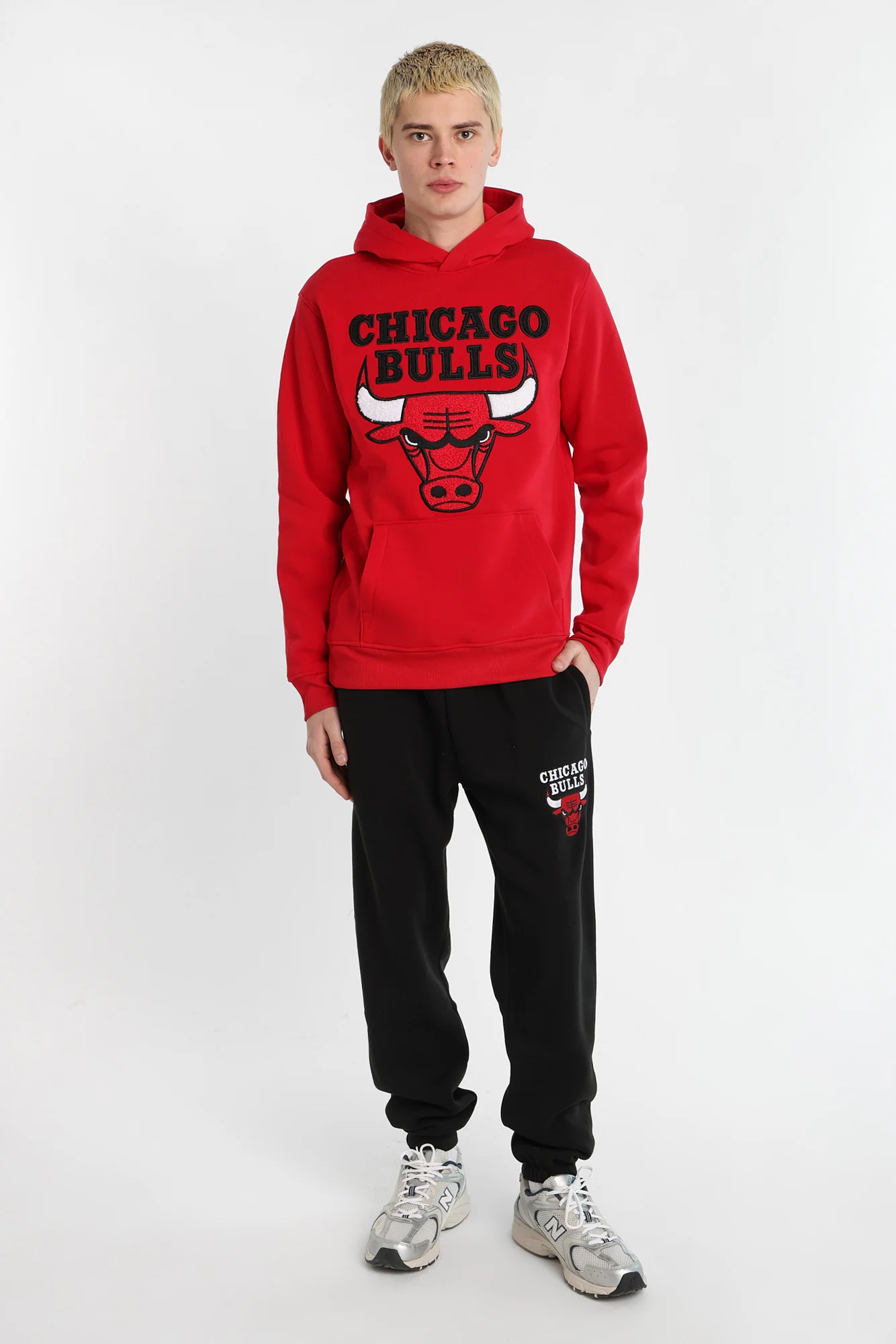 Chicago Bulls Chenille Hoodie - Image 4