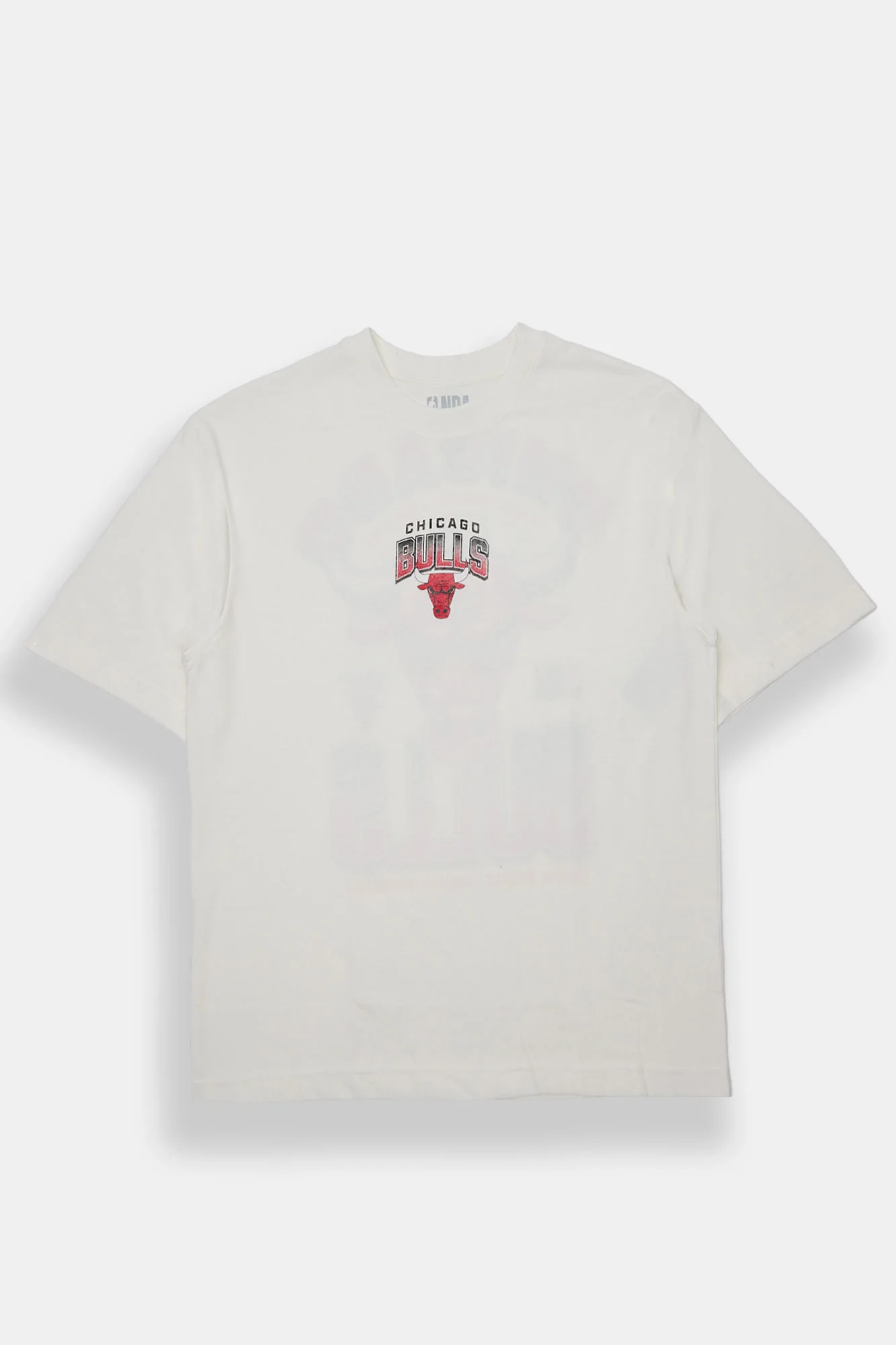 Mens Chicago Bulls Graphic Oversized Tee - Image 2