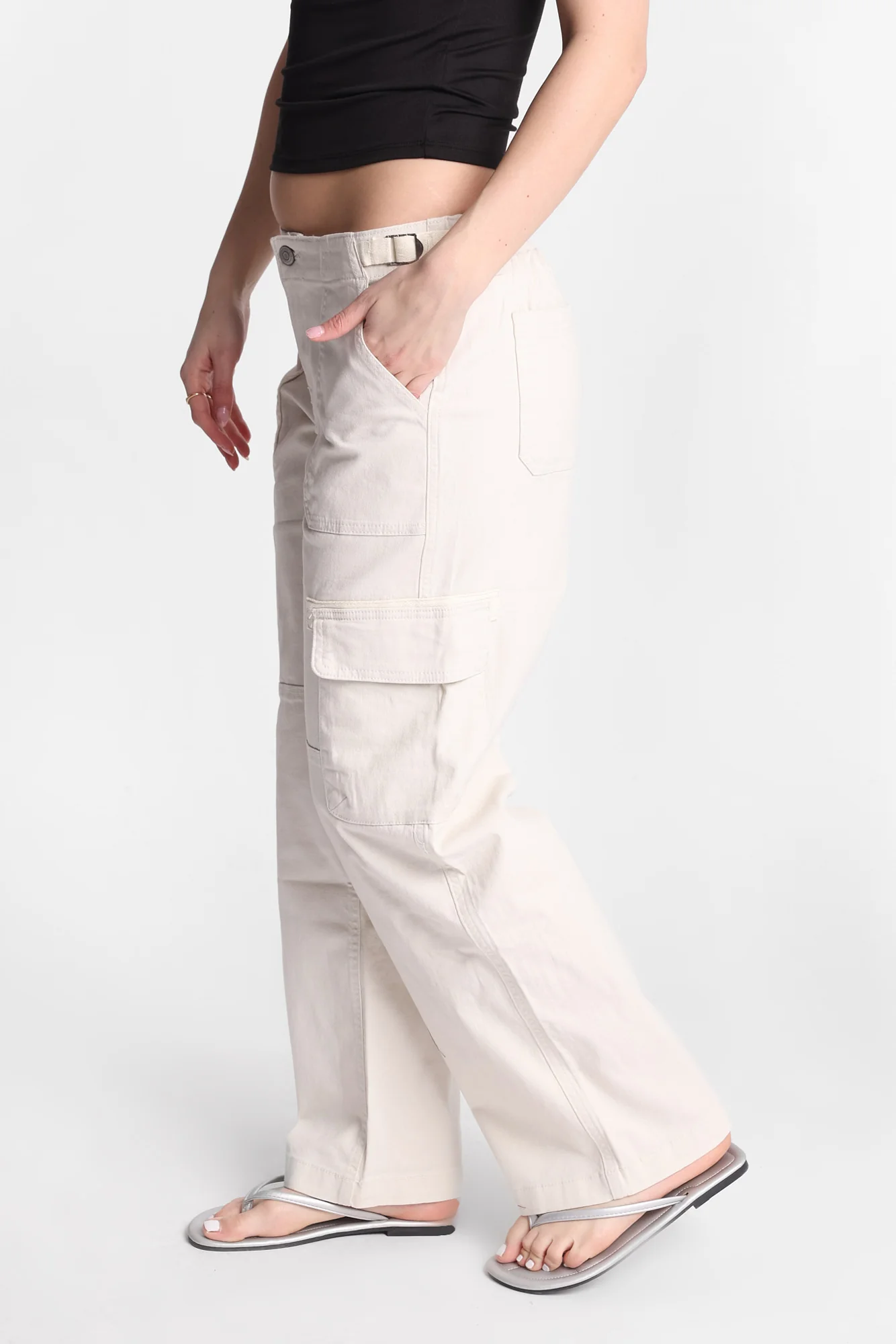 AERO Low Rise Baggy Cargo Twill Pants - Image 11