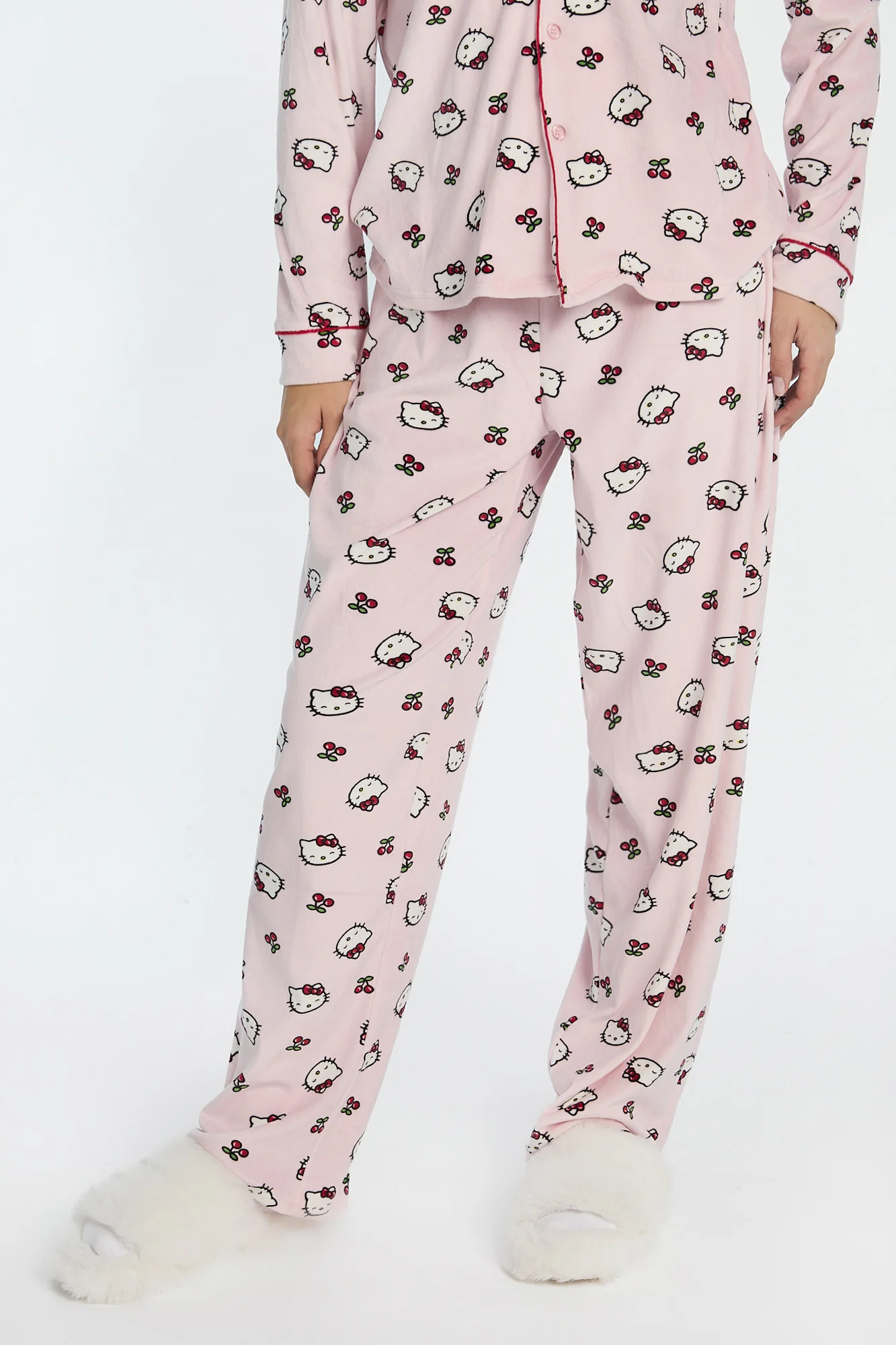 Ensemble de pyjama en velours 2 pièces cerises Hello Kitty - Image 4