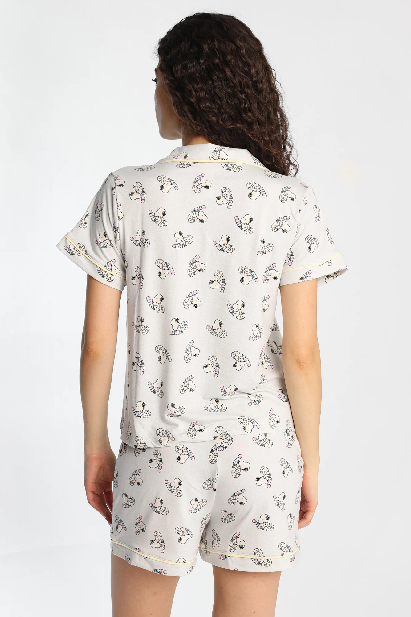 Ensemble chemise et short pyjama imprimé de crème glacée Snoopy Peanuts - Image 3